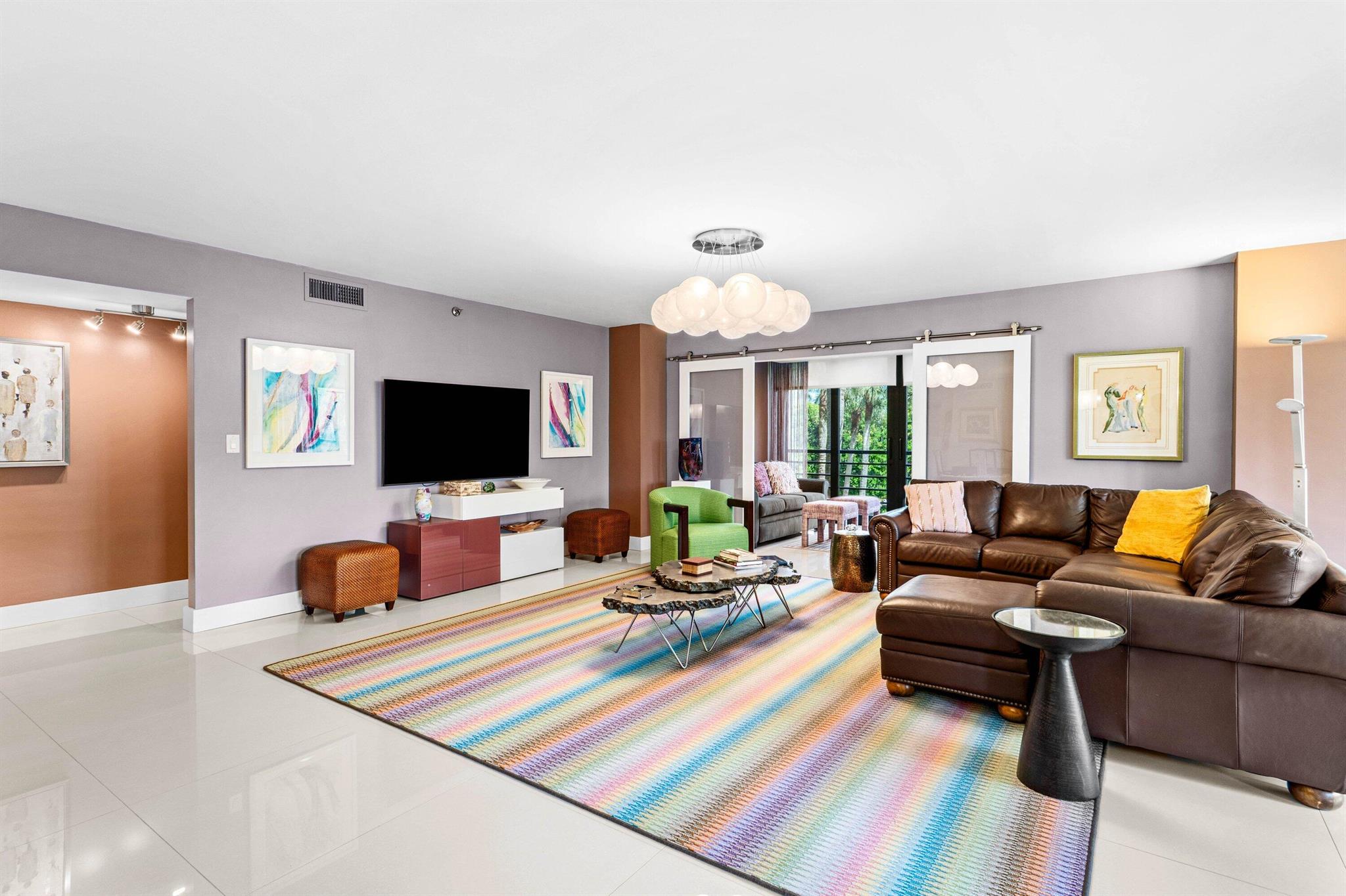 7572 Regency Lake Drive 301