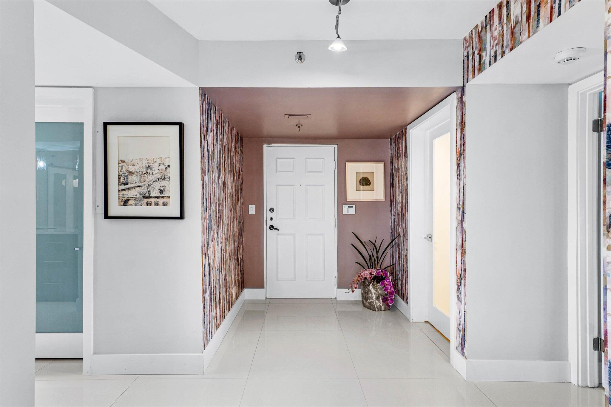 7572 Regency Lake Drive 301