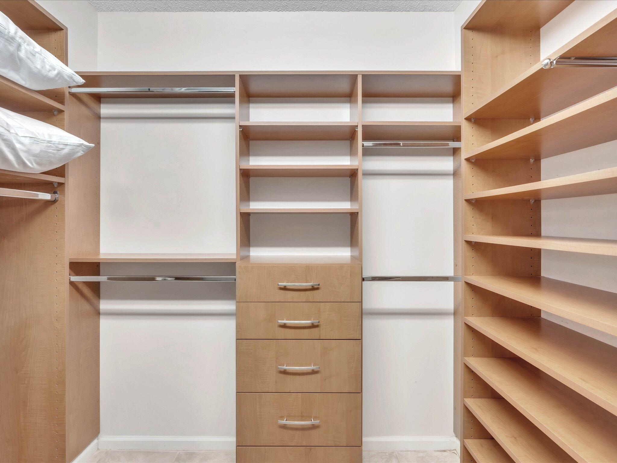 8253 Horseshoe Bay Road