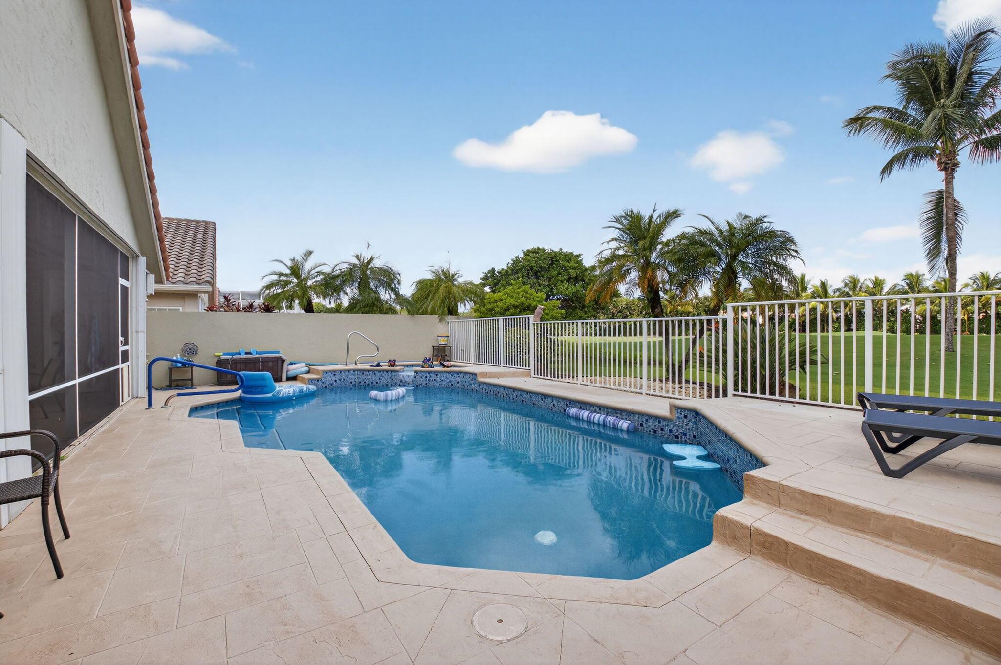 11270 Clover Leaf Circle