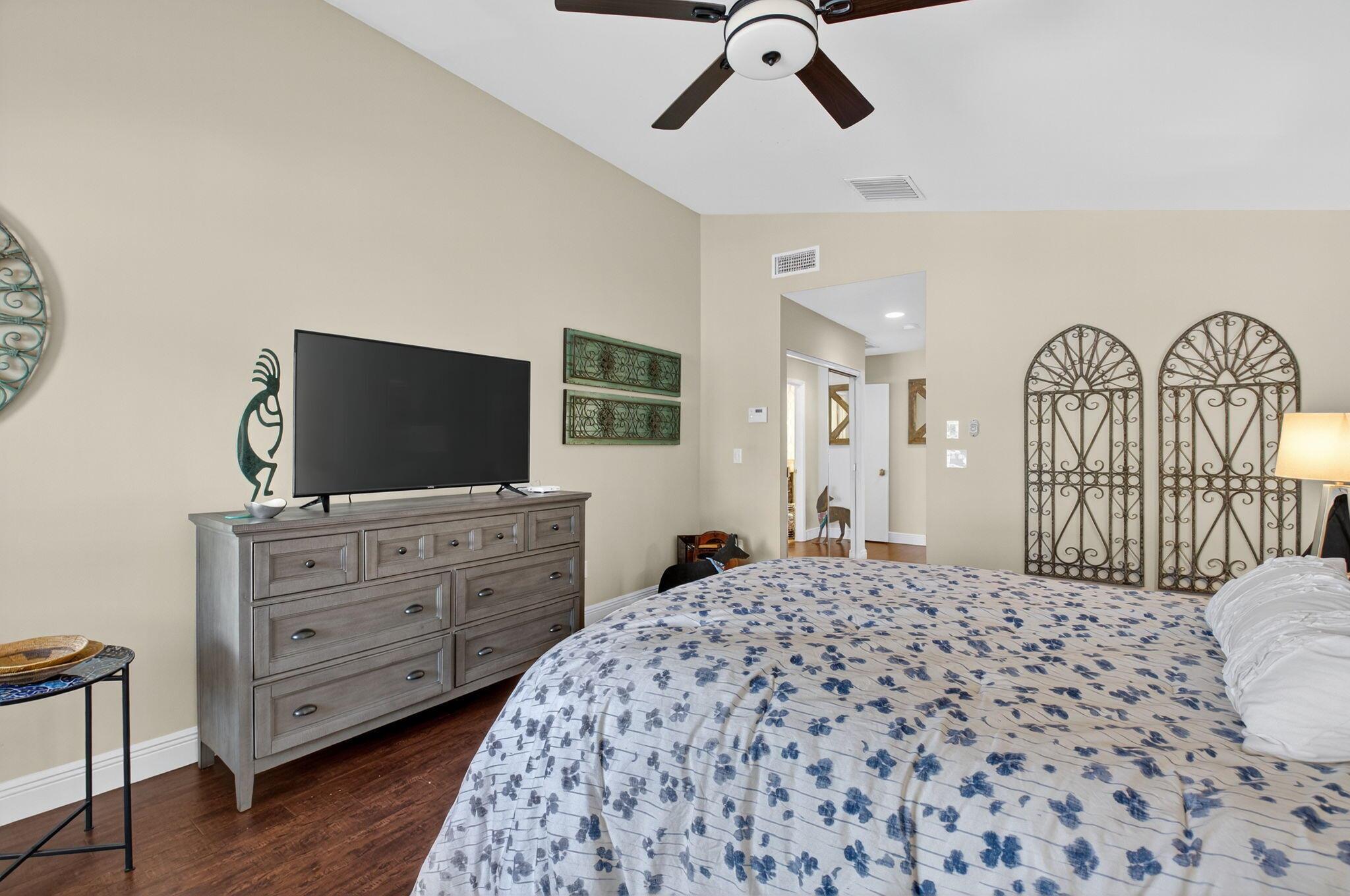 11270 Clover Leaf Circle