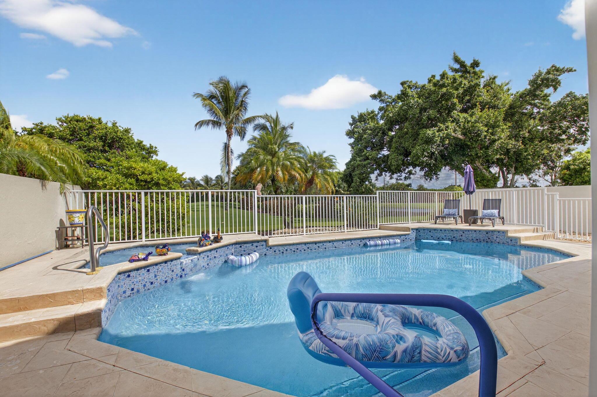 11270 Clover Leaf Circle