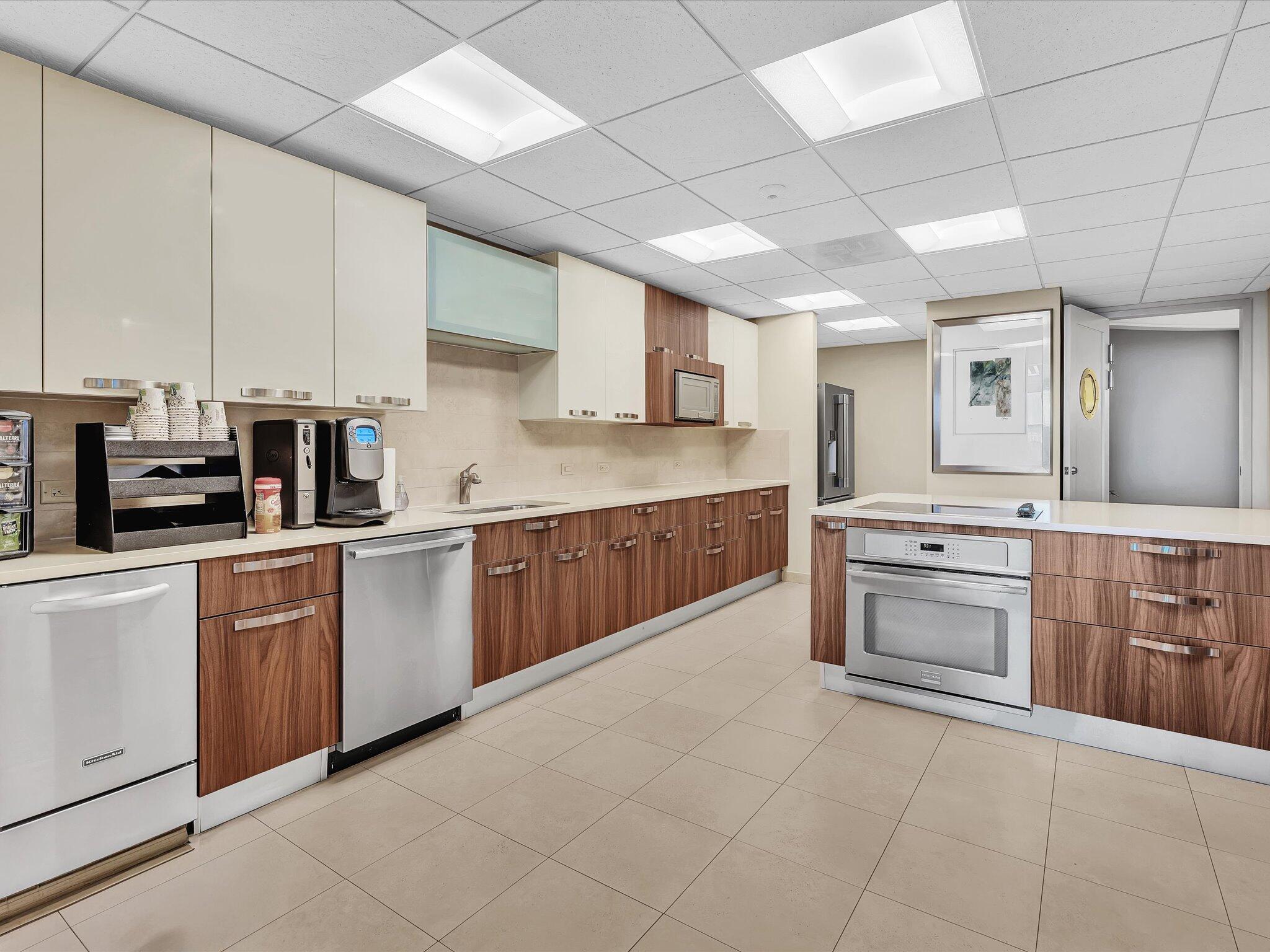 500 S Ocean Boulevard 909