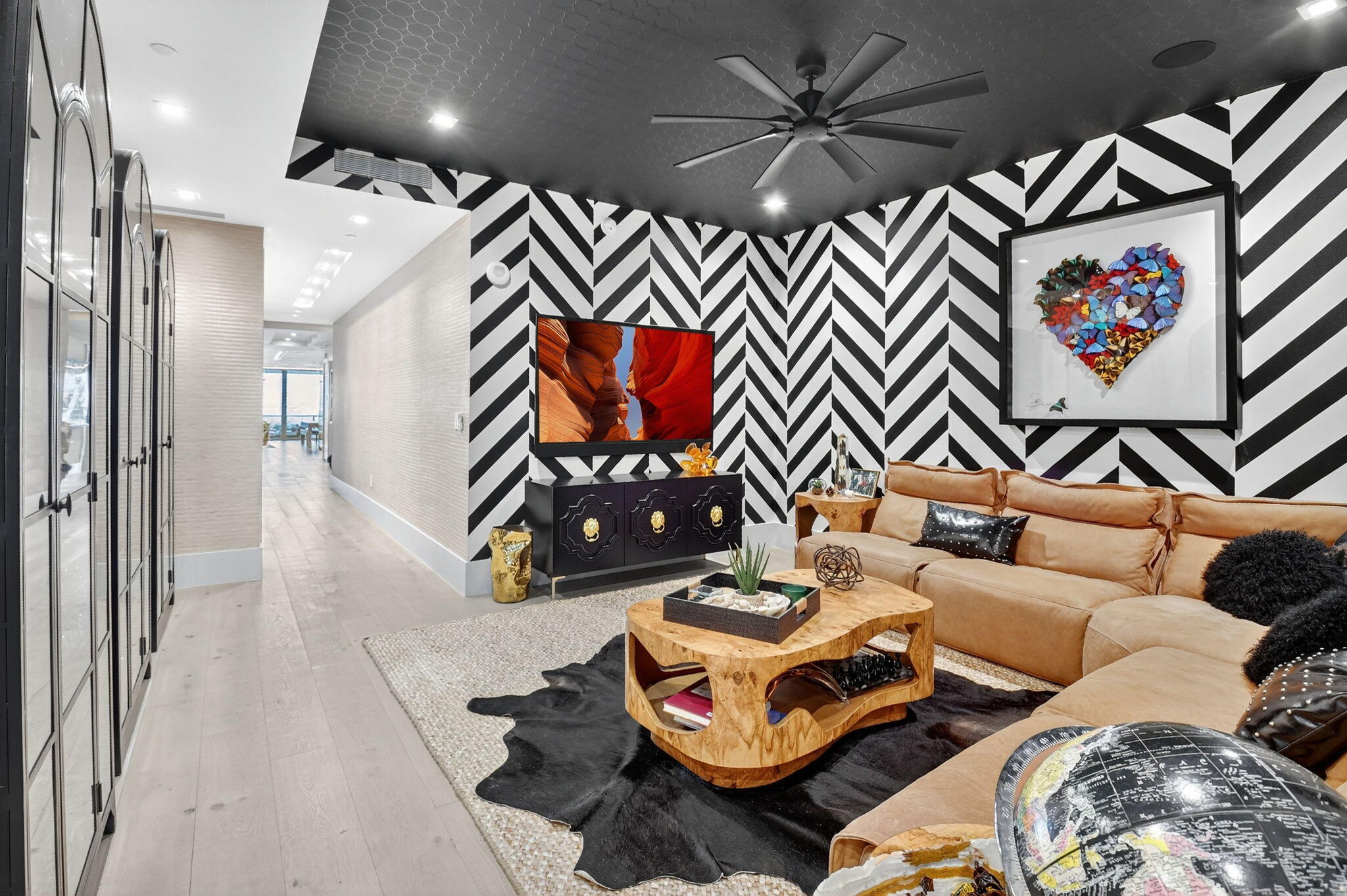 1901 S Ocean Boulevard 18