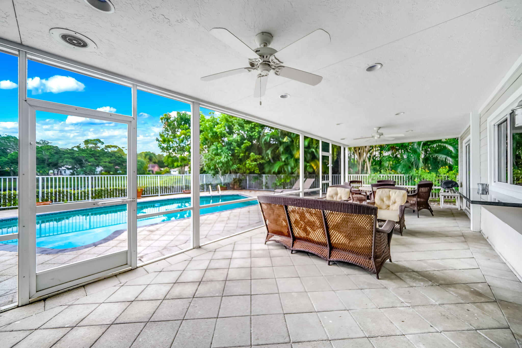 3402 Pine Haven Circle