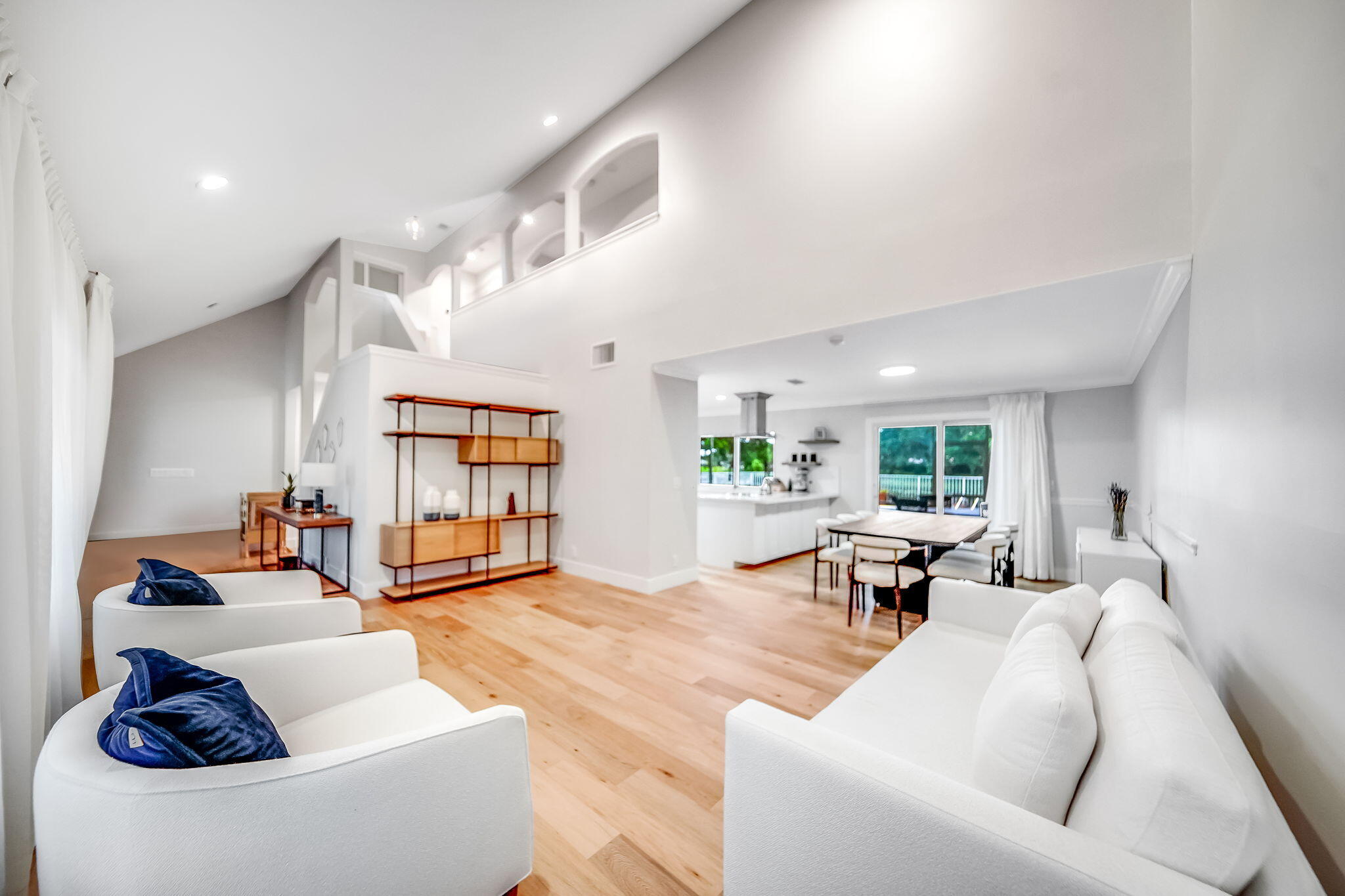 3402 Pine Haven Circle