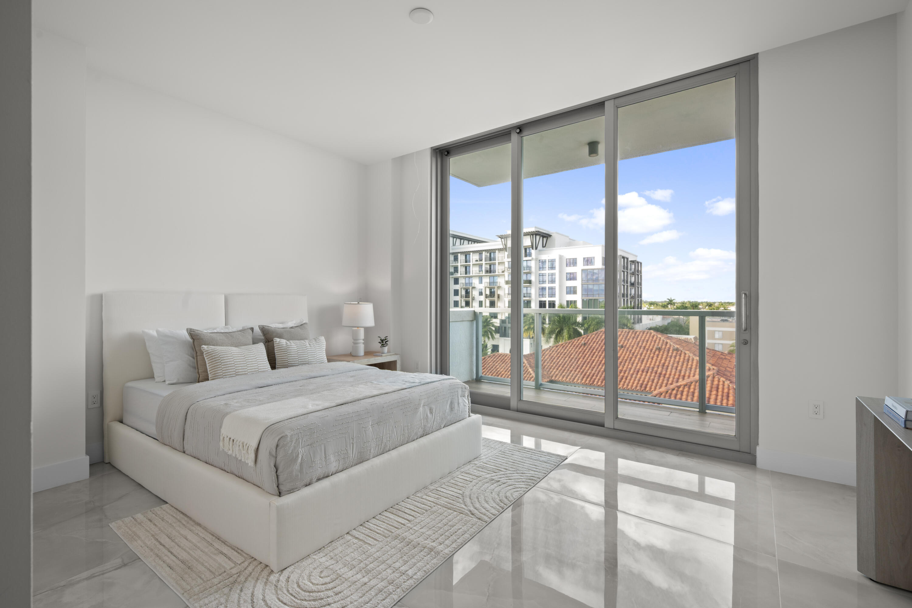 475 E Royal Palm Road 506