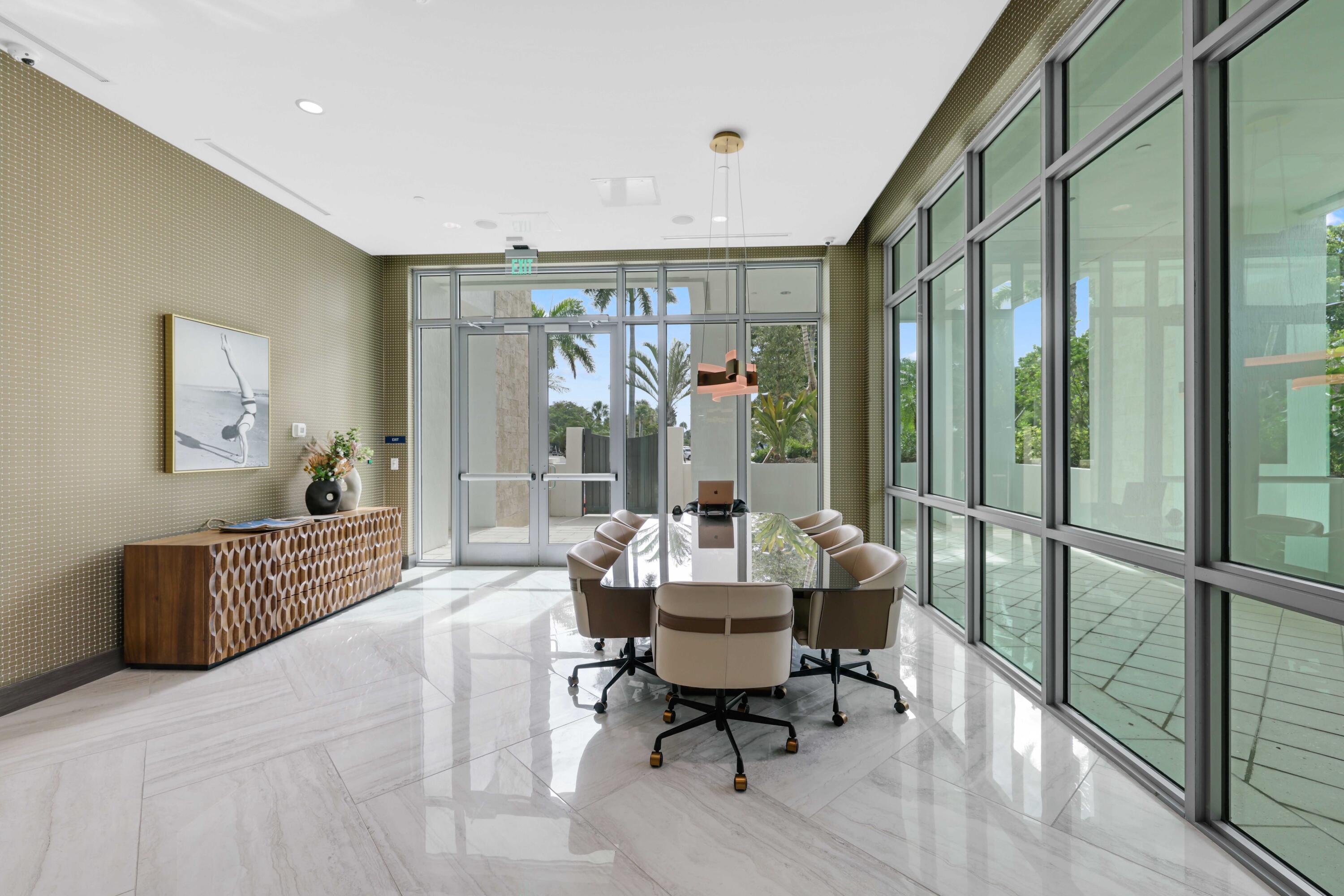 475 E Royal Palm Road 506