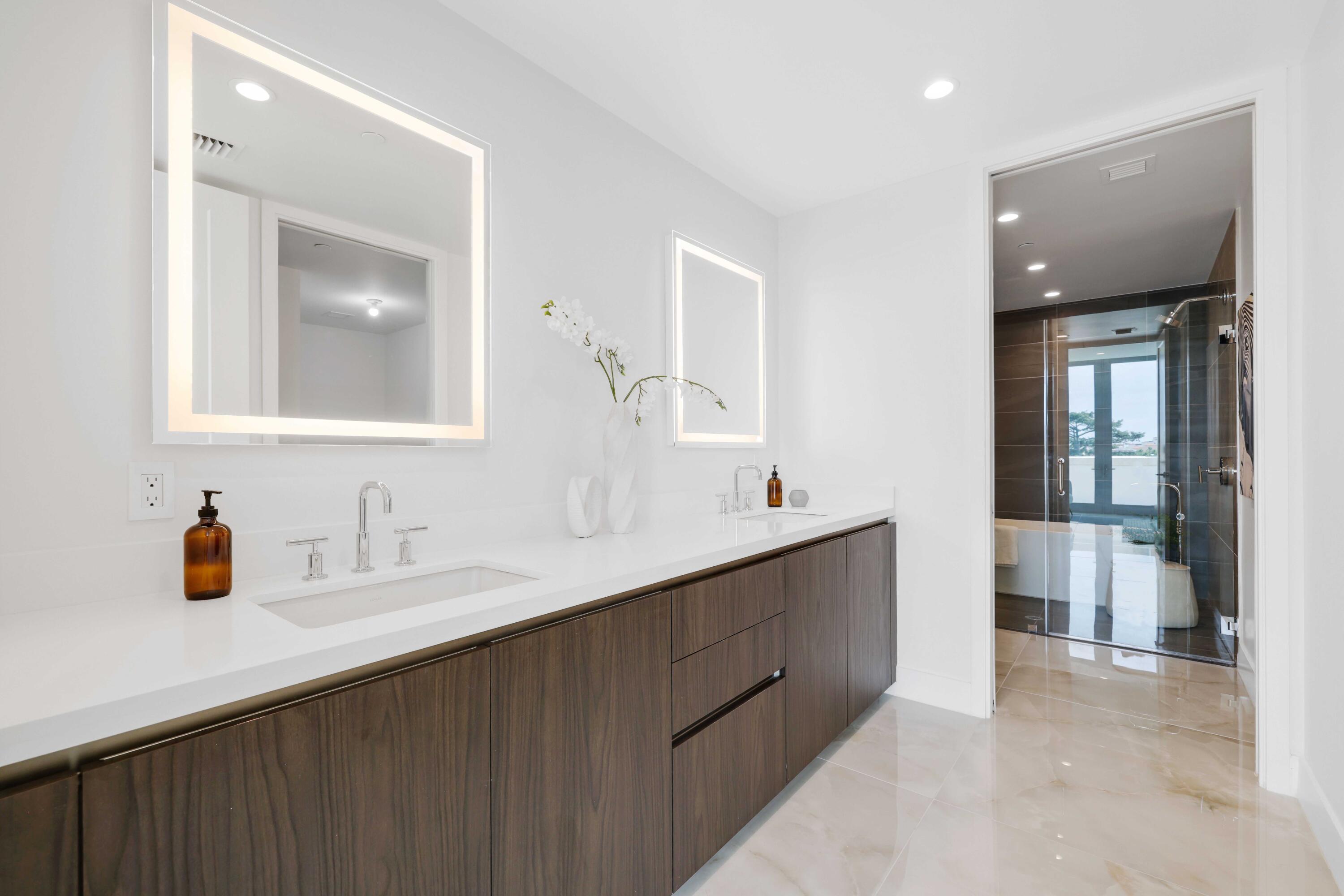 475 E Royal Palm Road 506