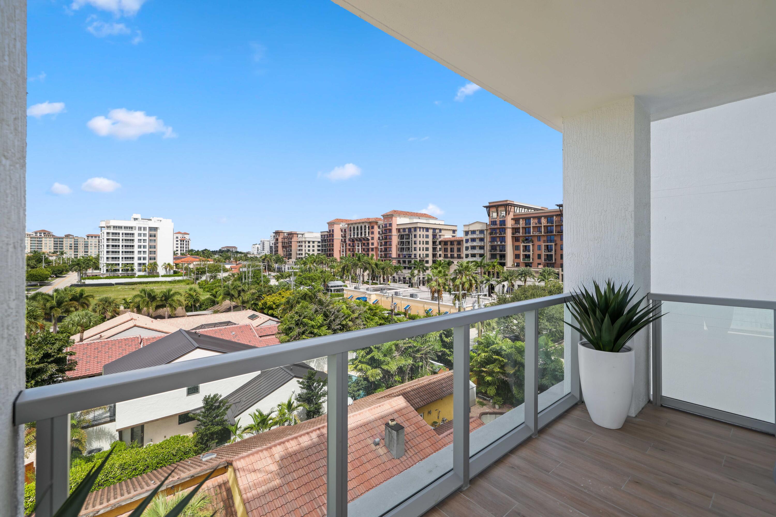 475 E Royal Palm Road 506