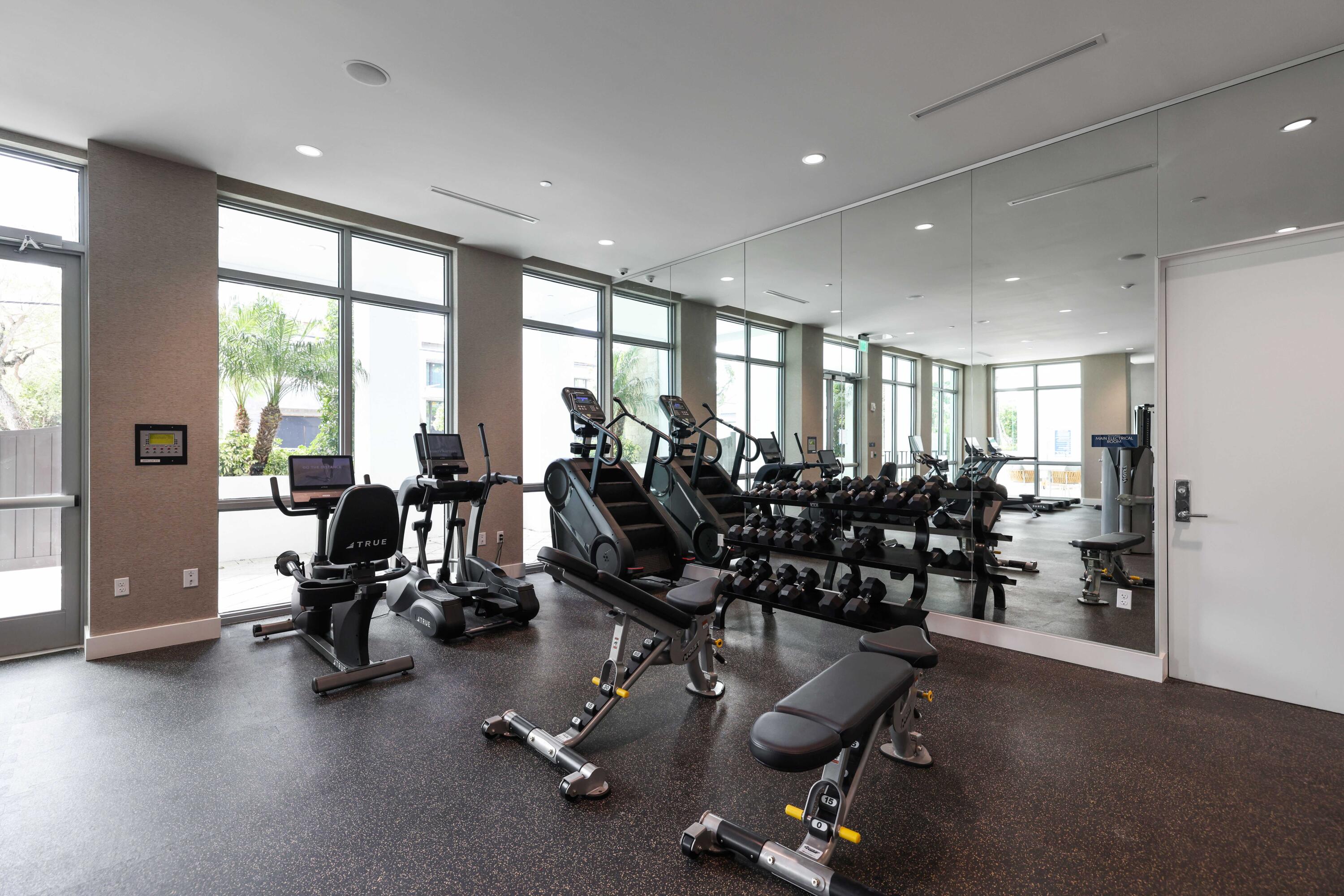 475 E Royal Palm Road 506