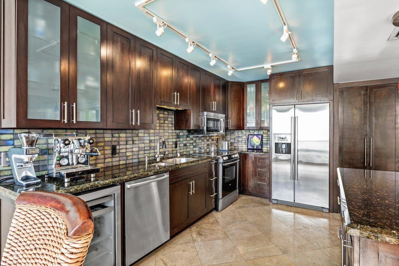 2800 S Ocean Boulevard 11c
