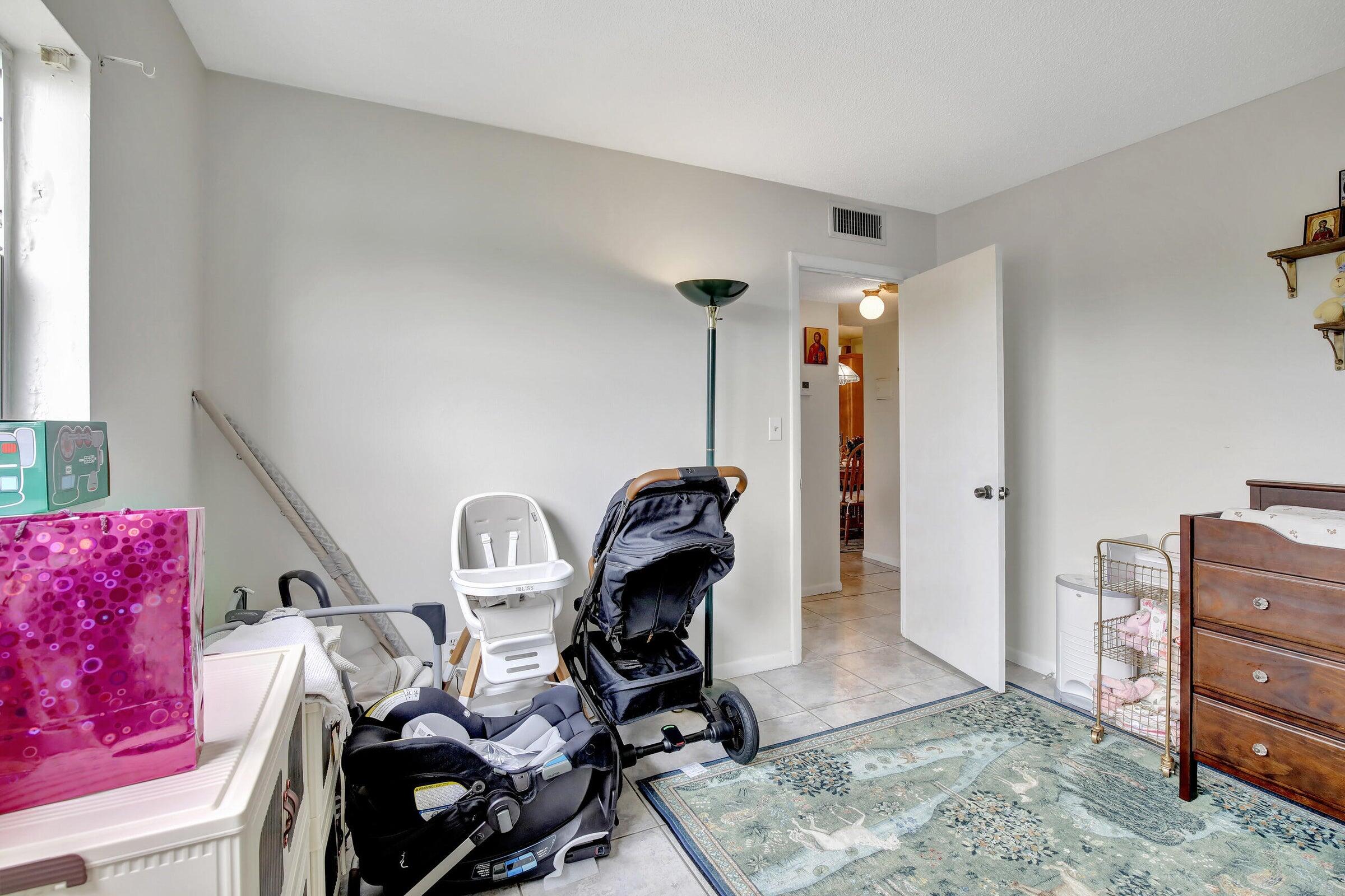 1750 Jefferson Street 305