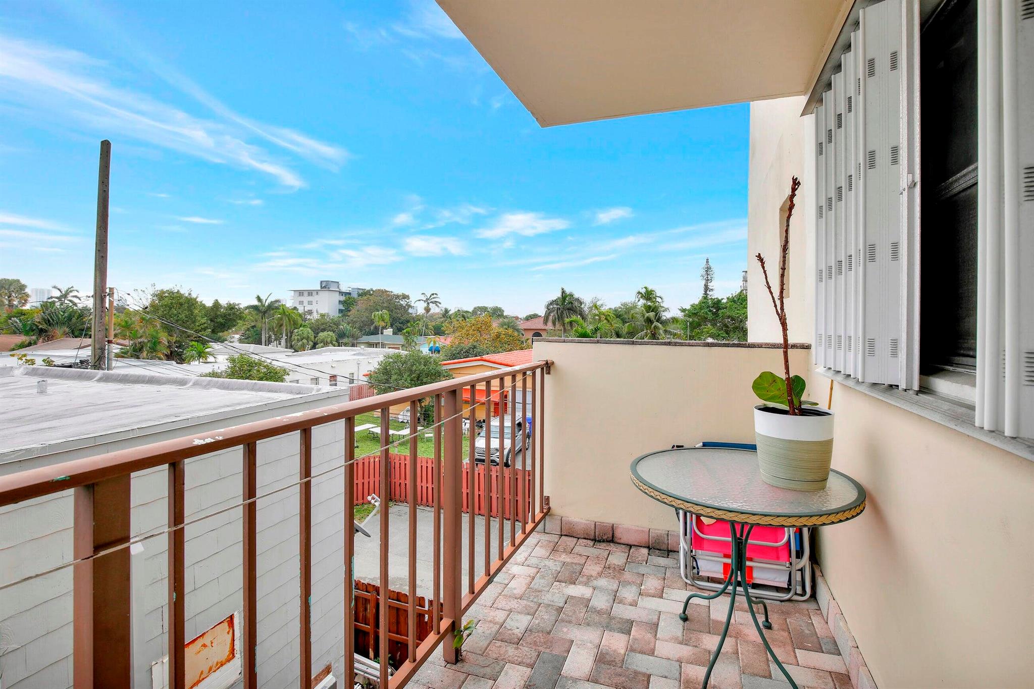 1750 Jefferson Street 305