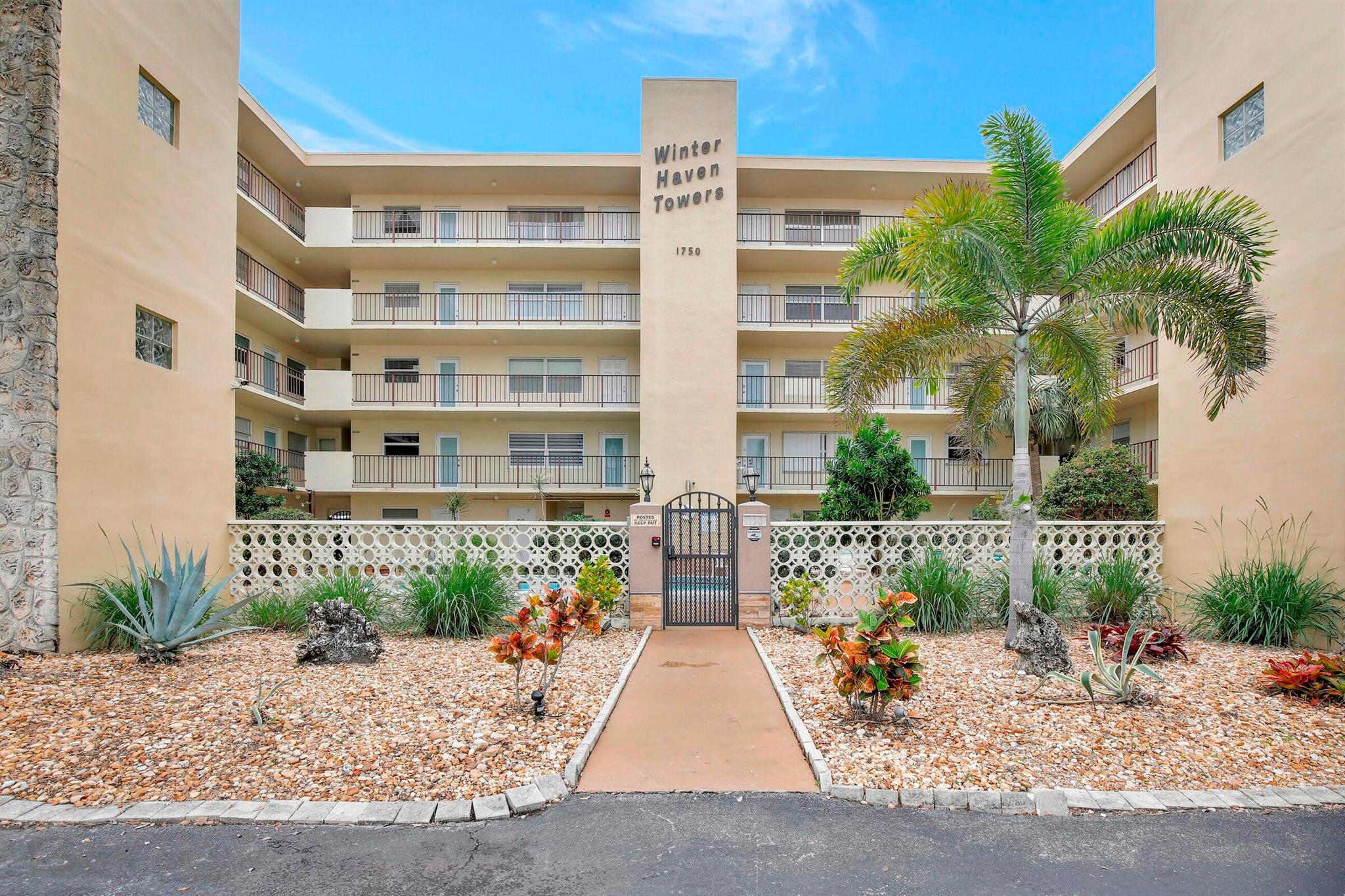 1750 Jefferson Street 305