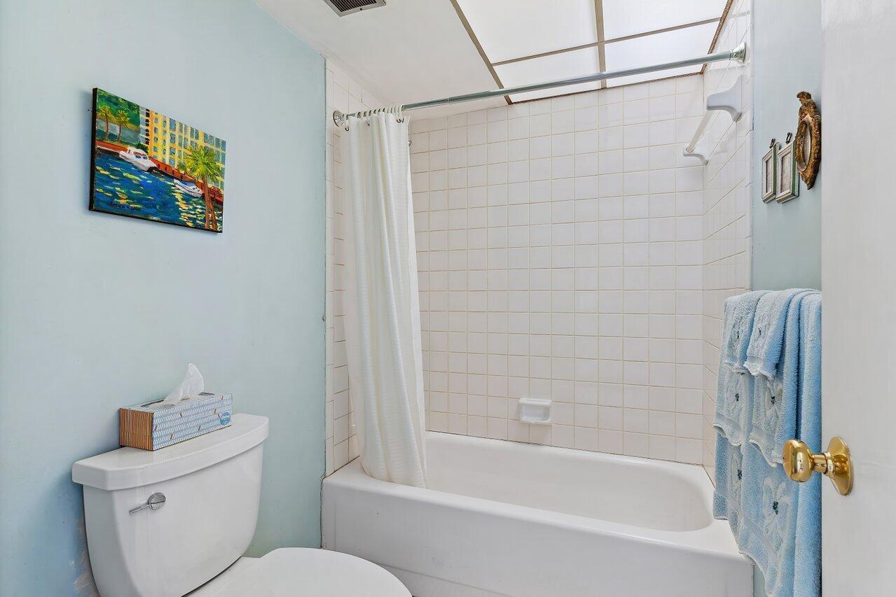 13 Royal Palm Way 602