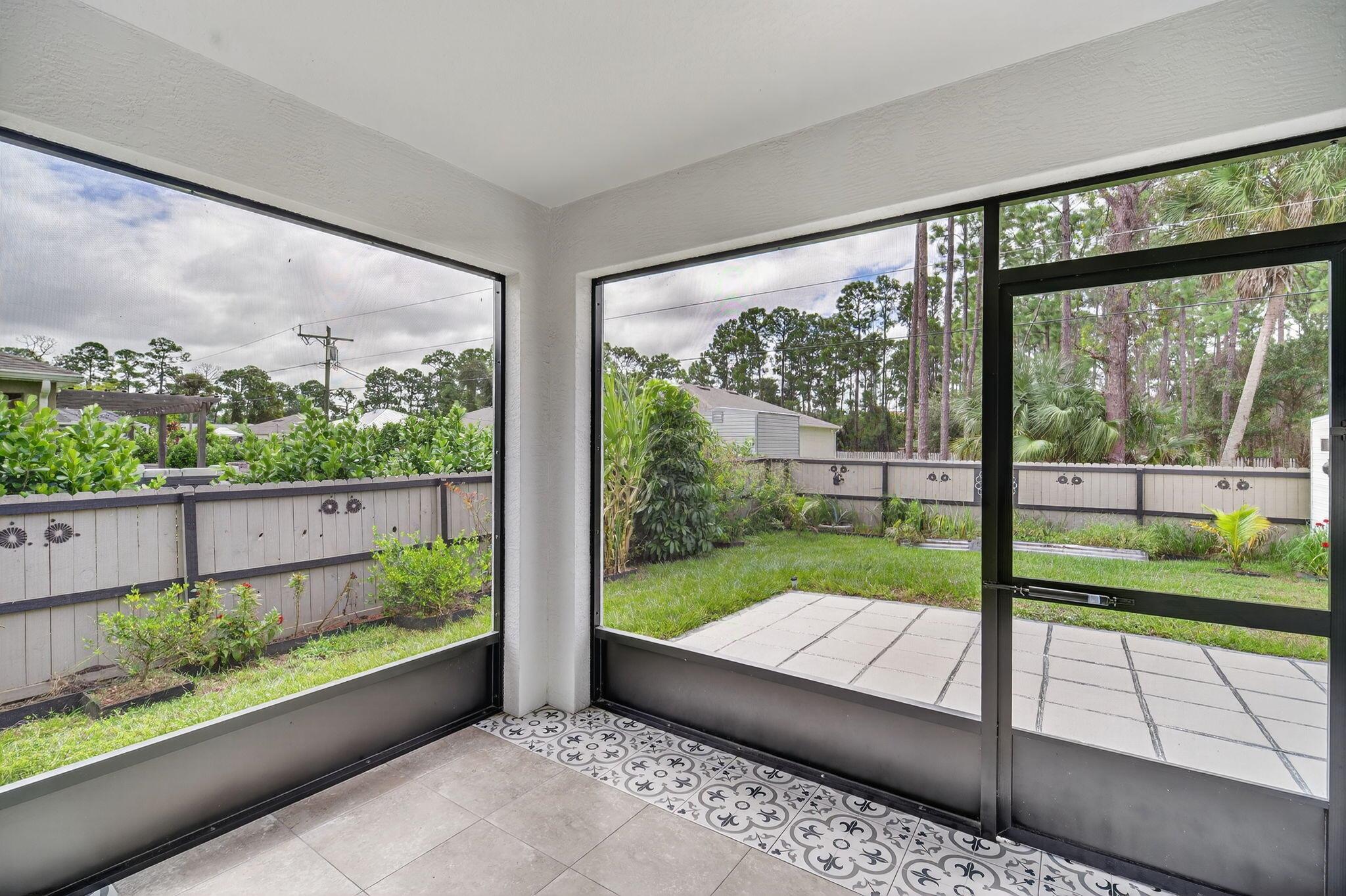 280 Falls Church Street SW