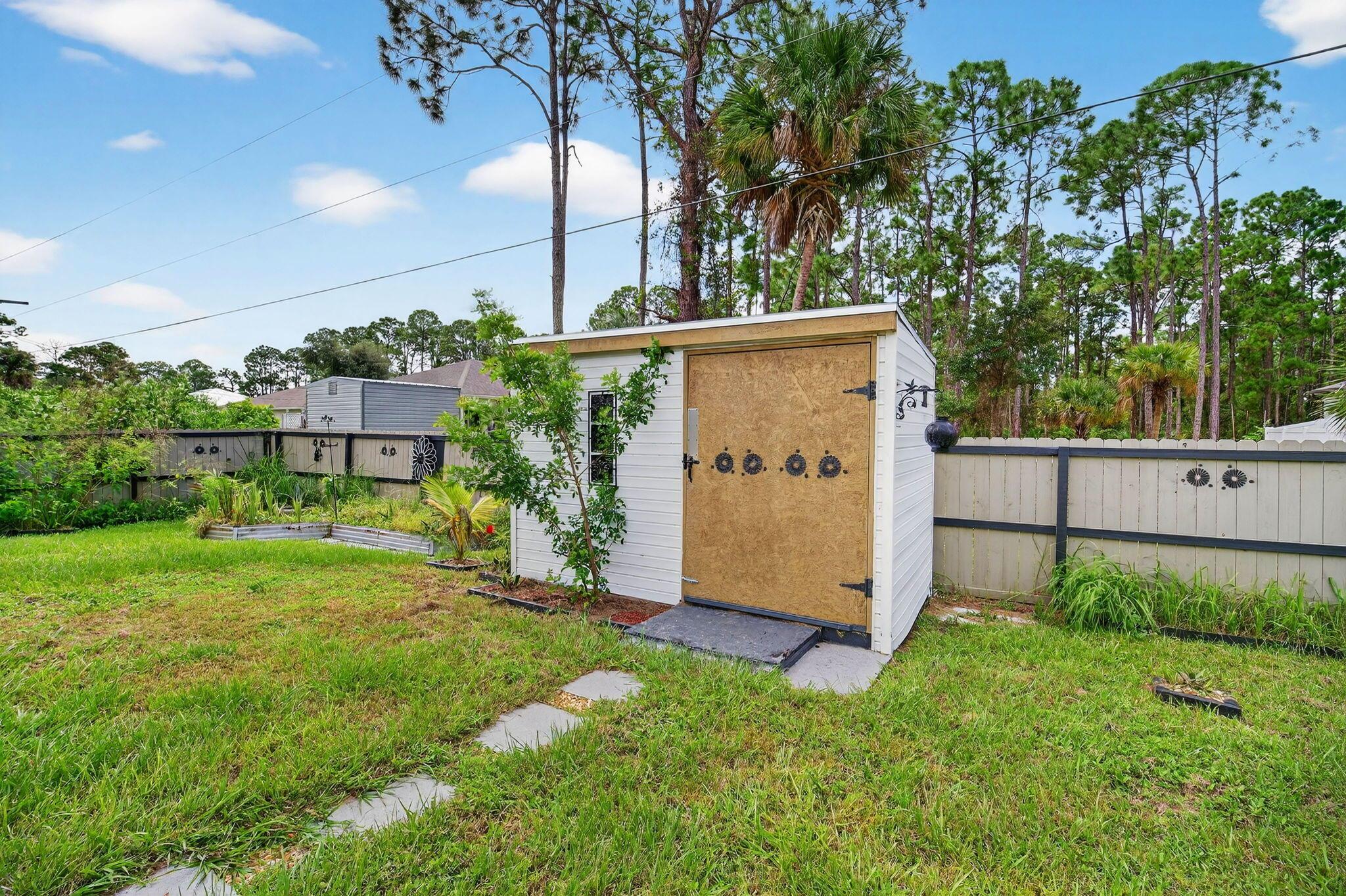 280 Falls Church Street SW