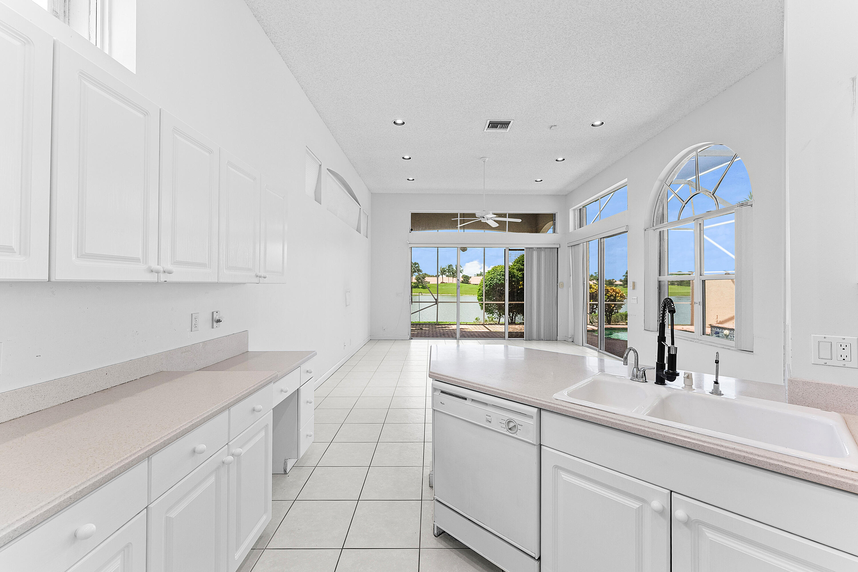 6959 Fairway Lakes Drive