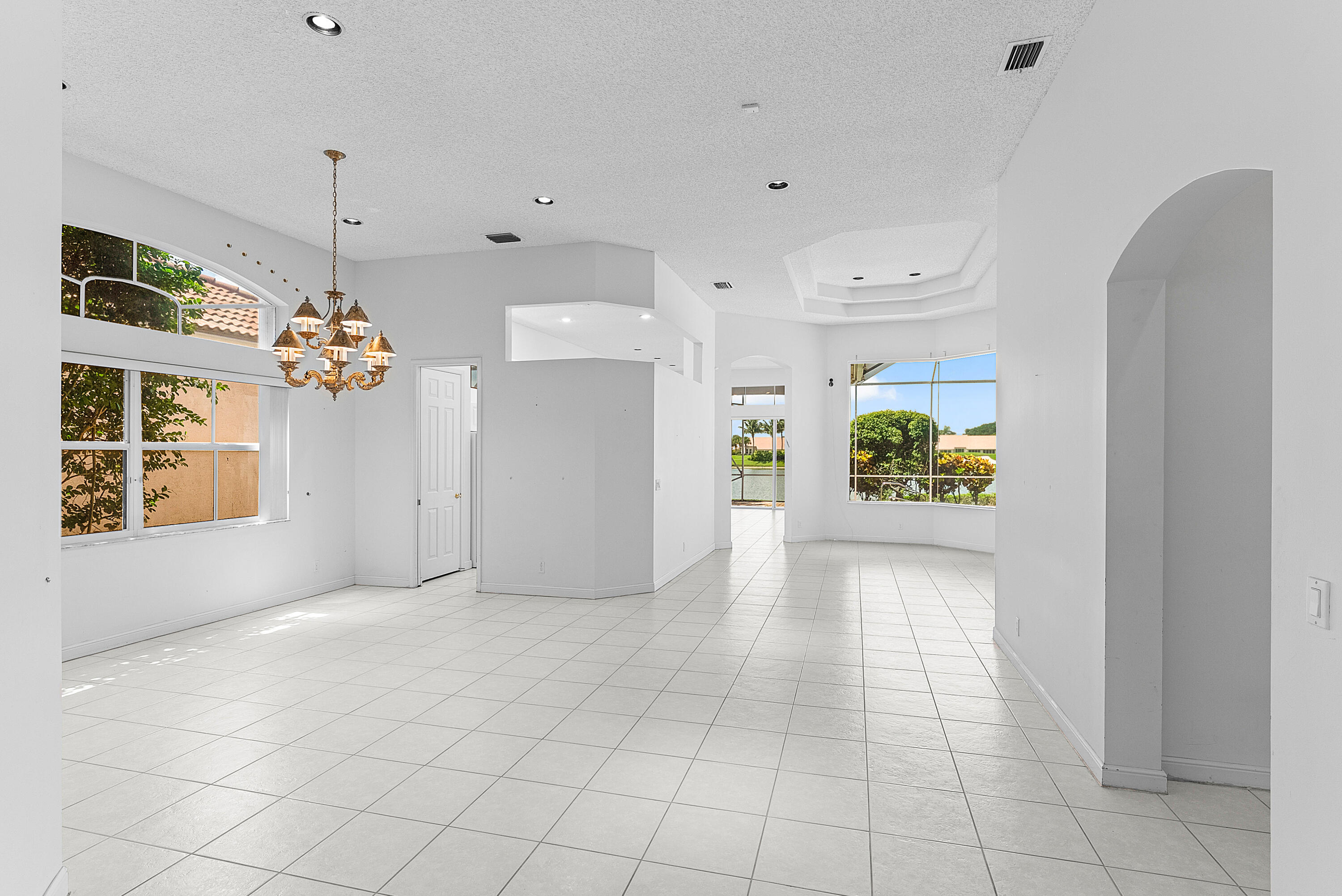 6959 Fairway Lakes Drive