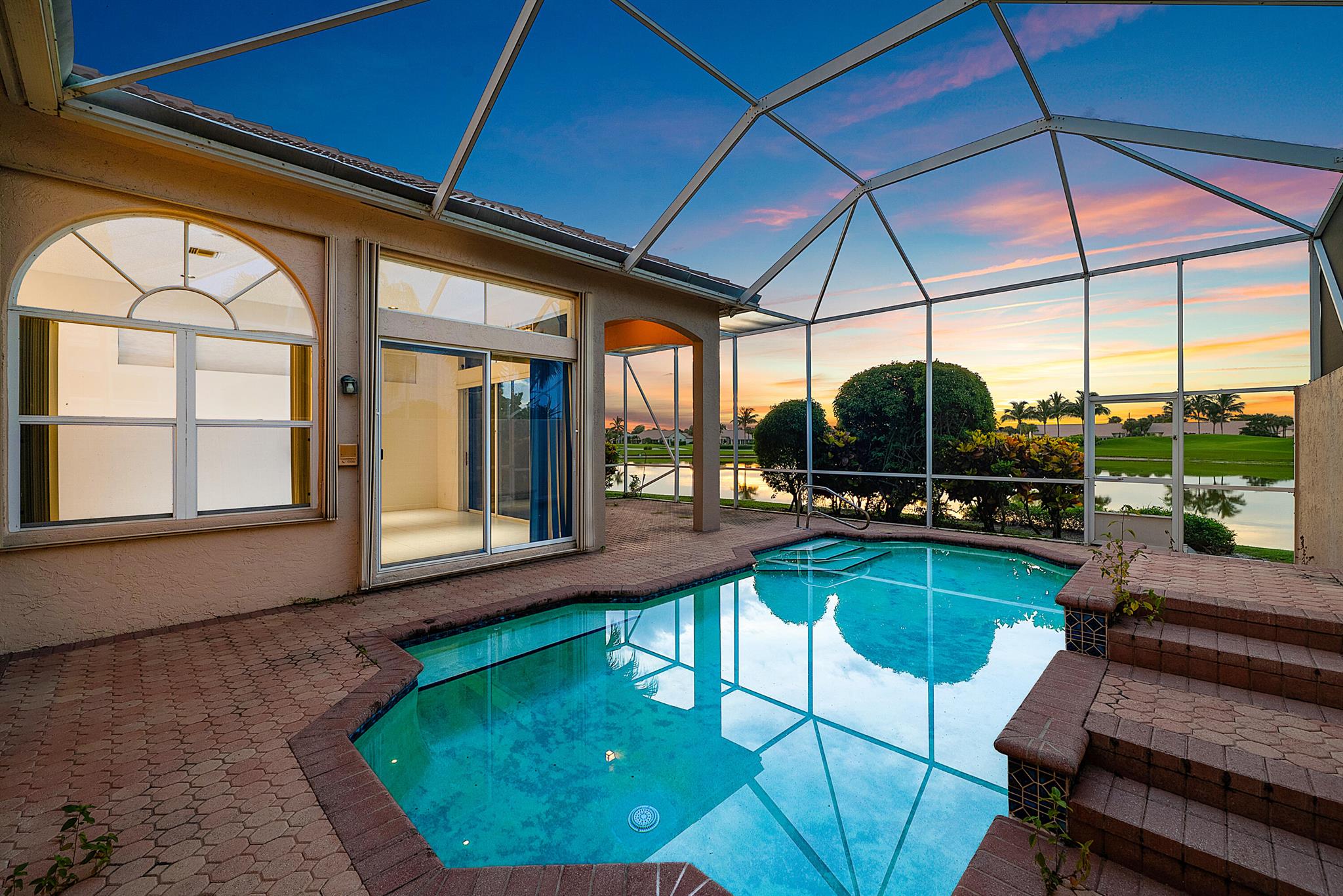 6959 Fairway Lakes Drive