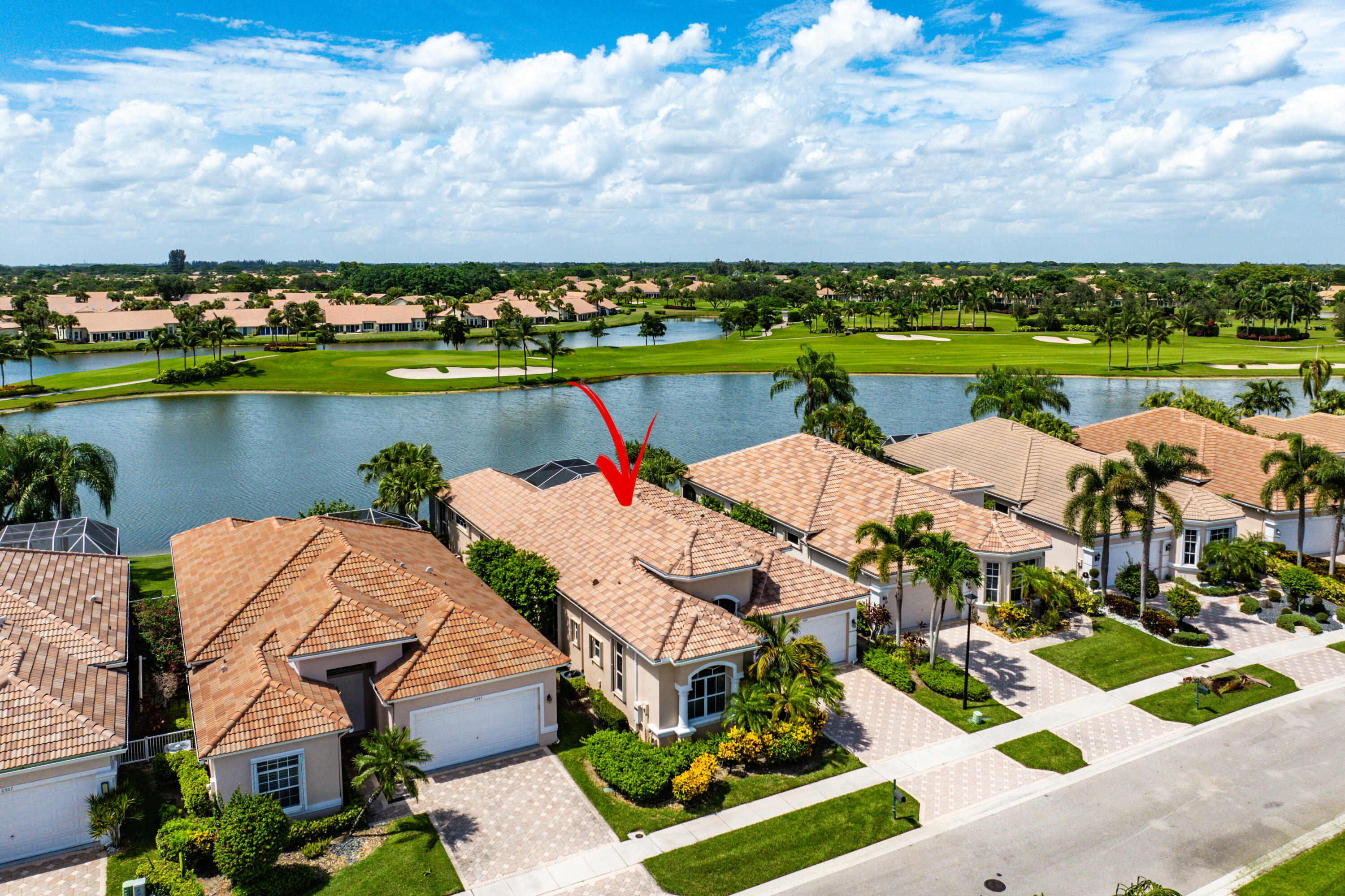 6959 Fairway Lakes Drive