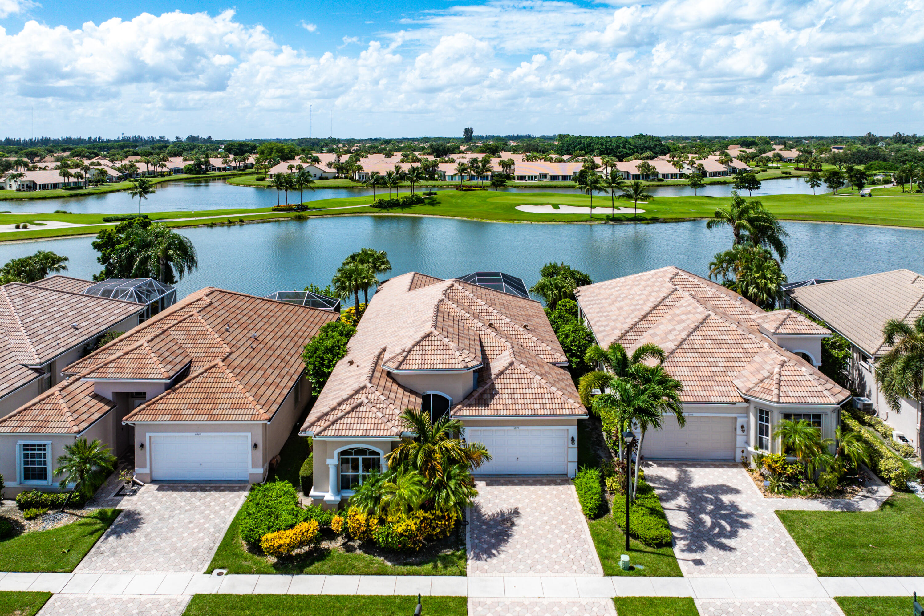 6959 Fairway Lakes Drive