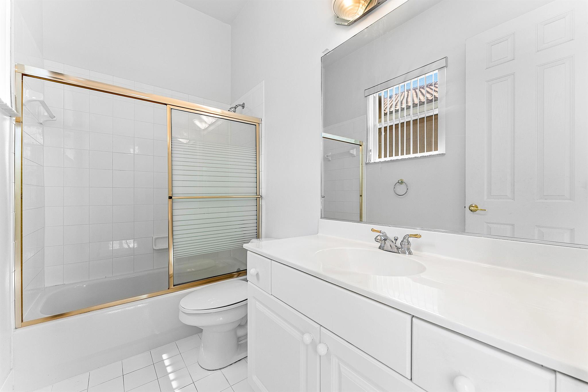 6959 Fairway Lakes Drive