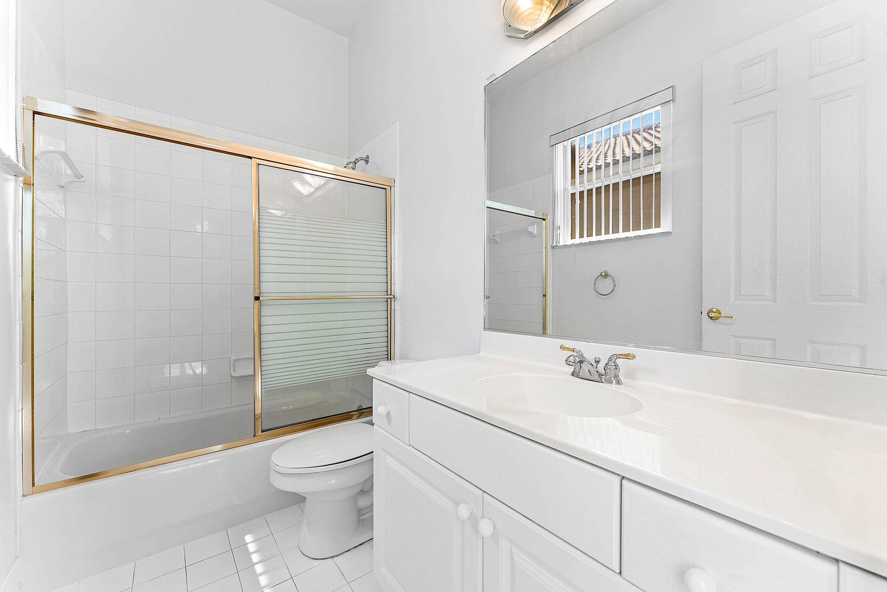 6959 Fairway Lakes Drive