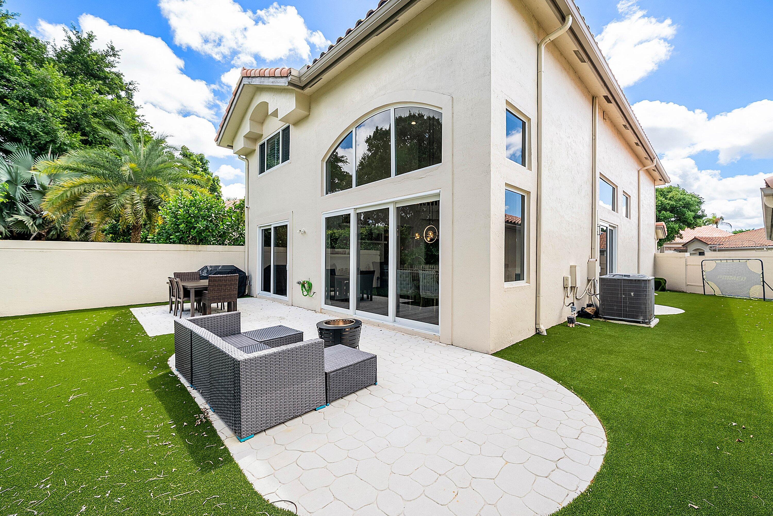 5338 NW 26th Circle S