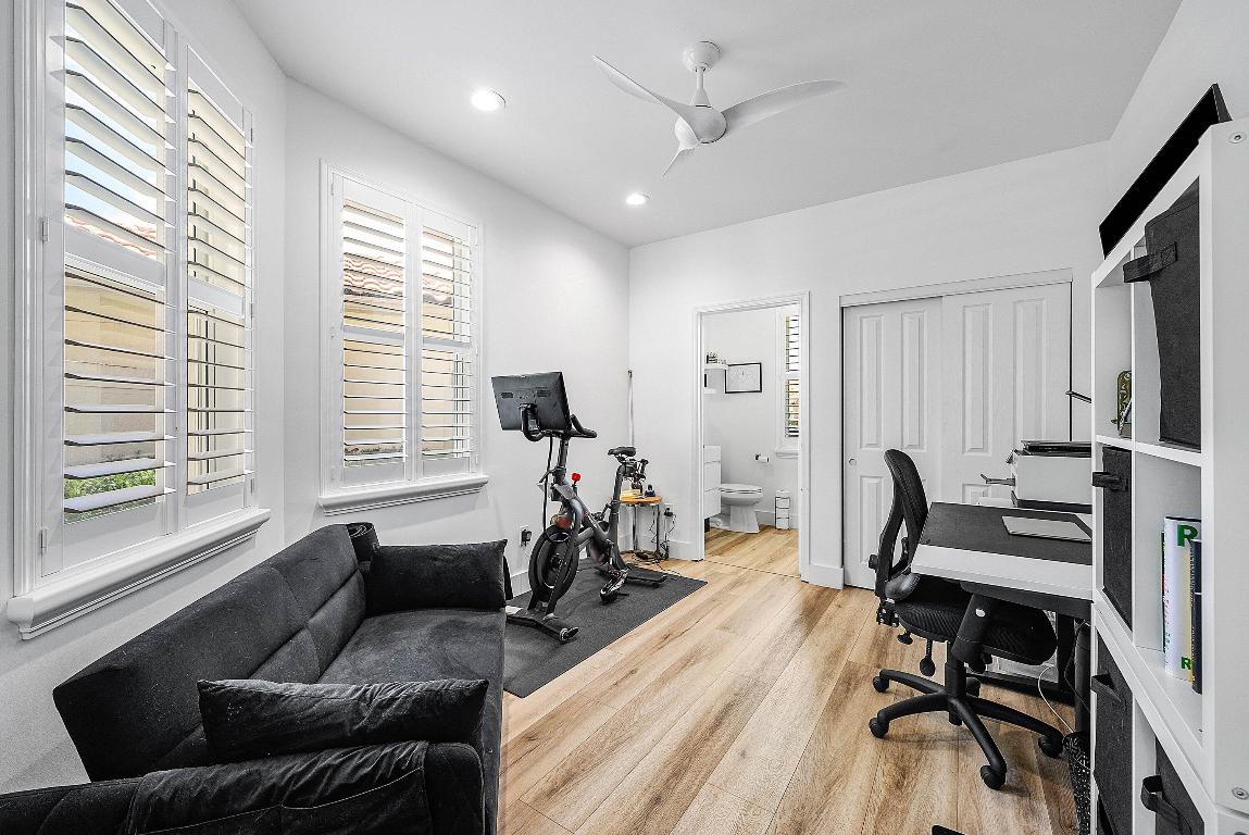 5338 NW 26th Circle S