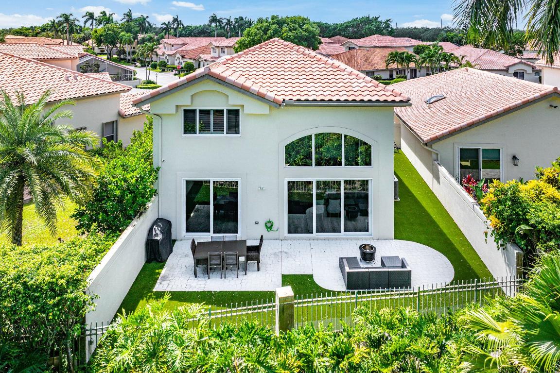 5338 NW 26th Circle S