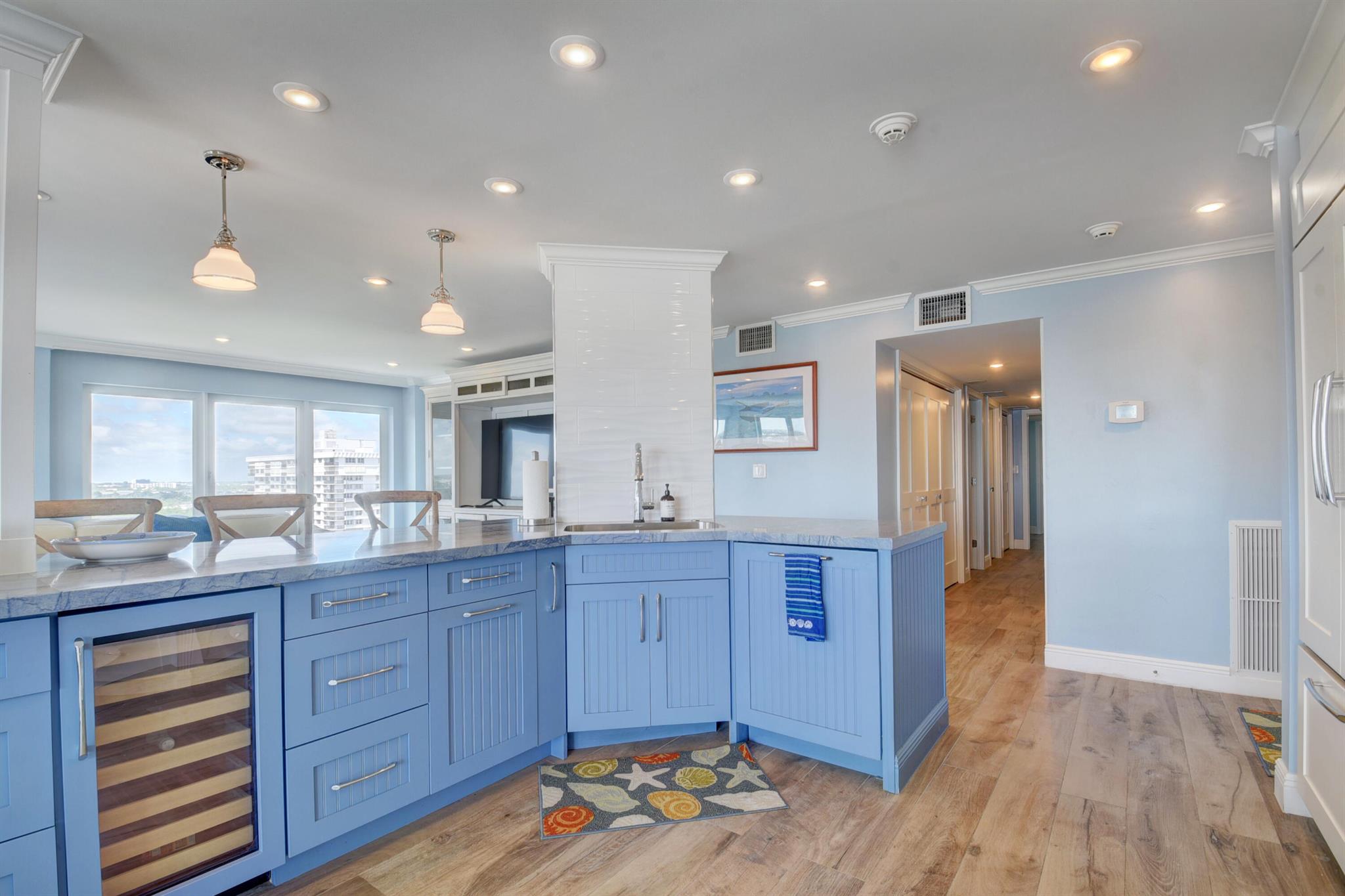 2066 N Ocean Boulevard 14sw