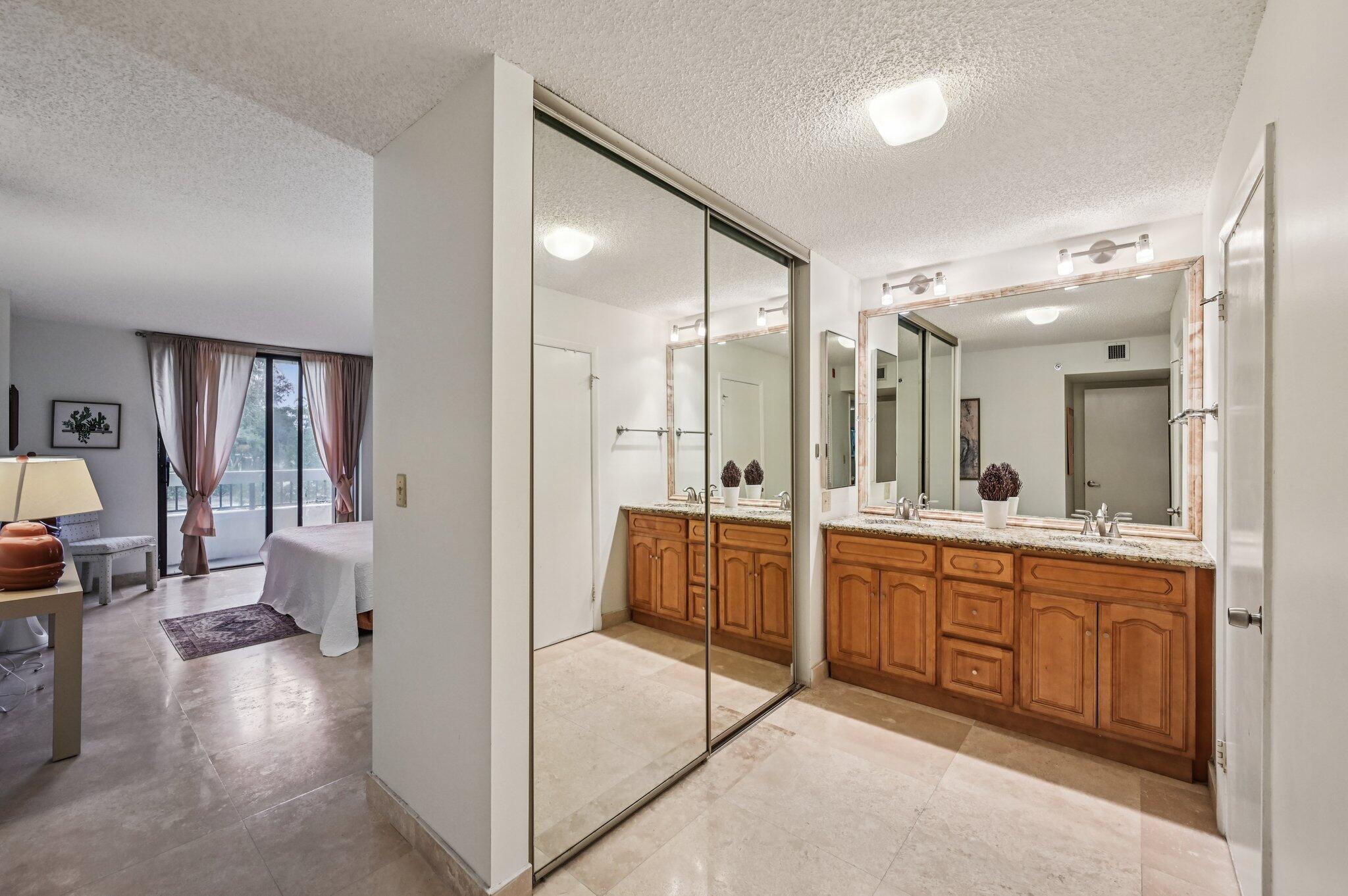 23200 Camino Del Mar 201