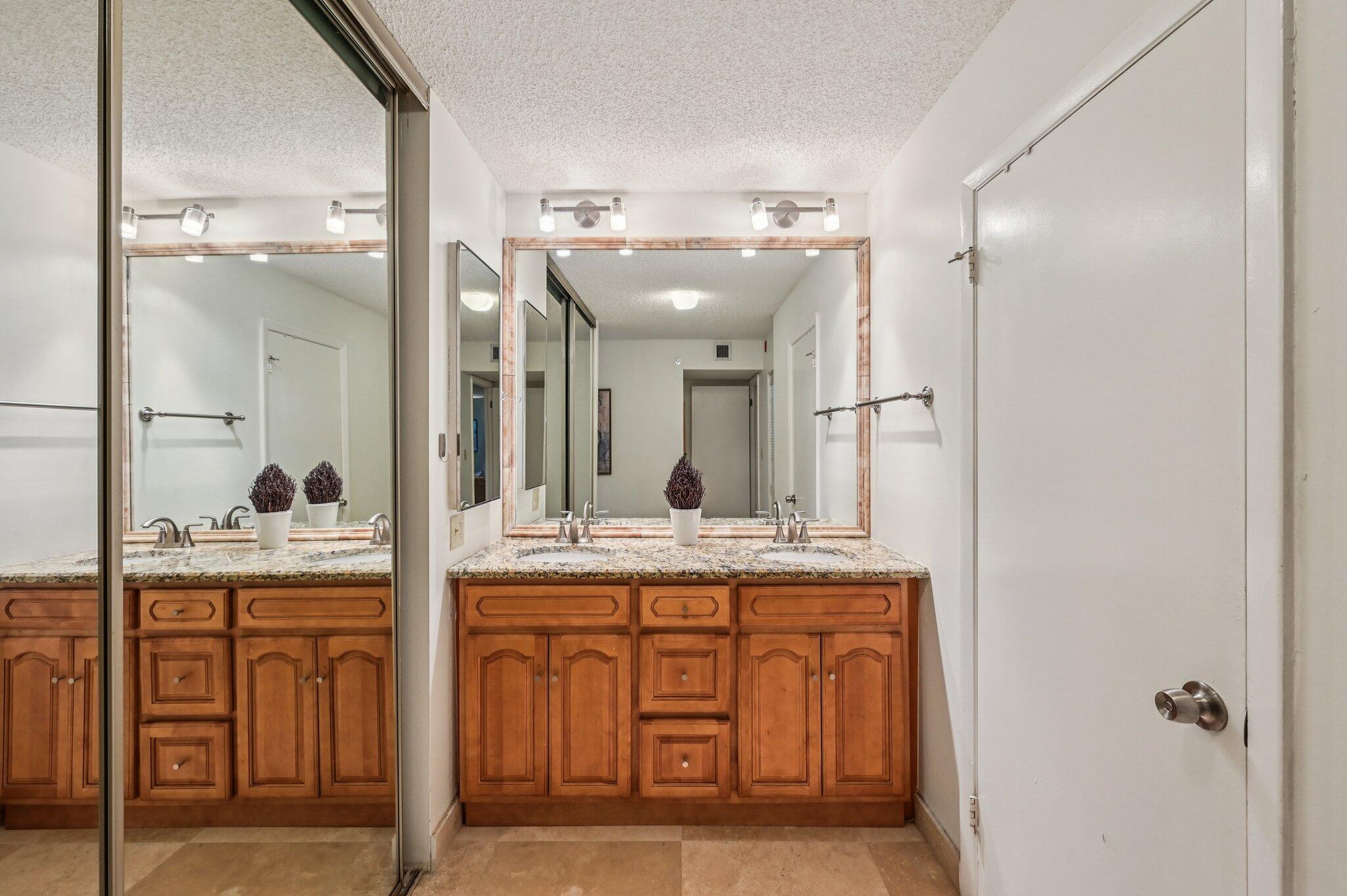 23200 Camino Del Mar 201