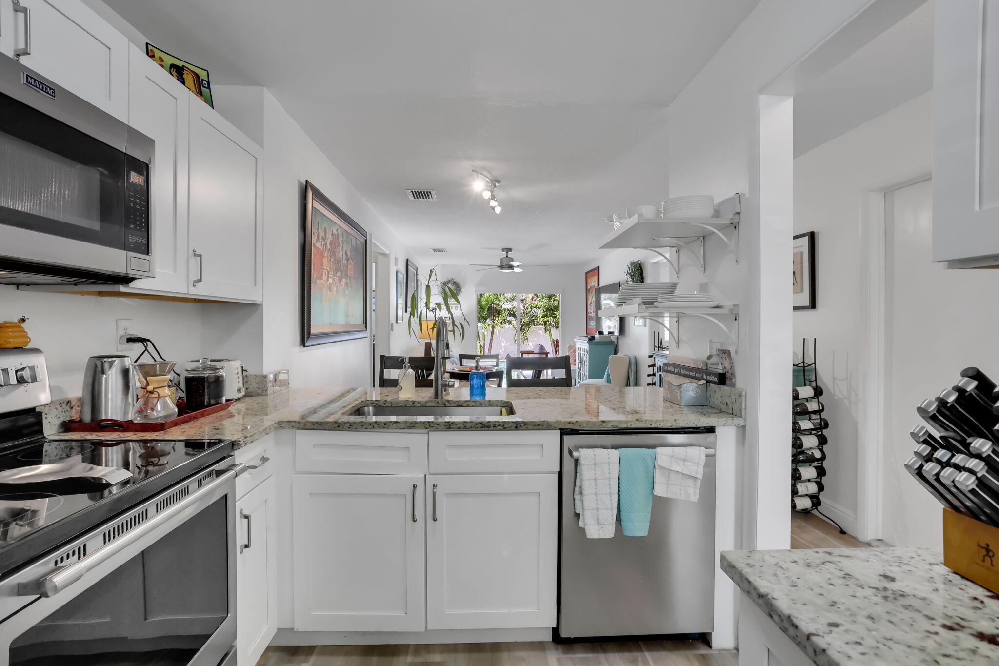 217 NE 10th Street