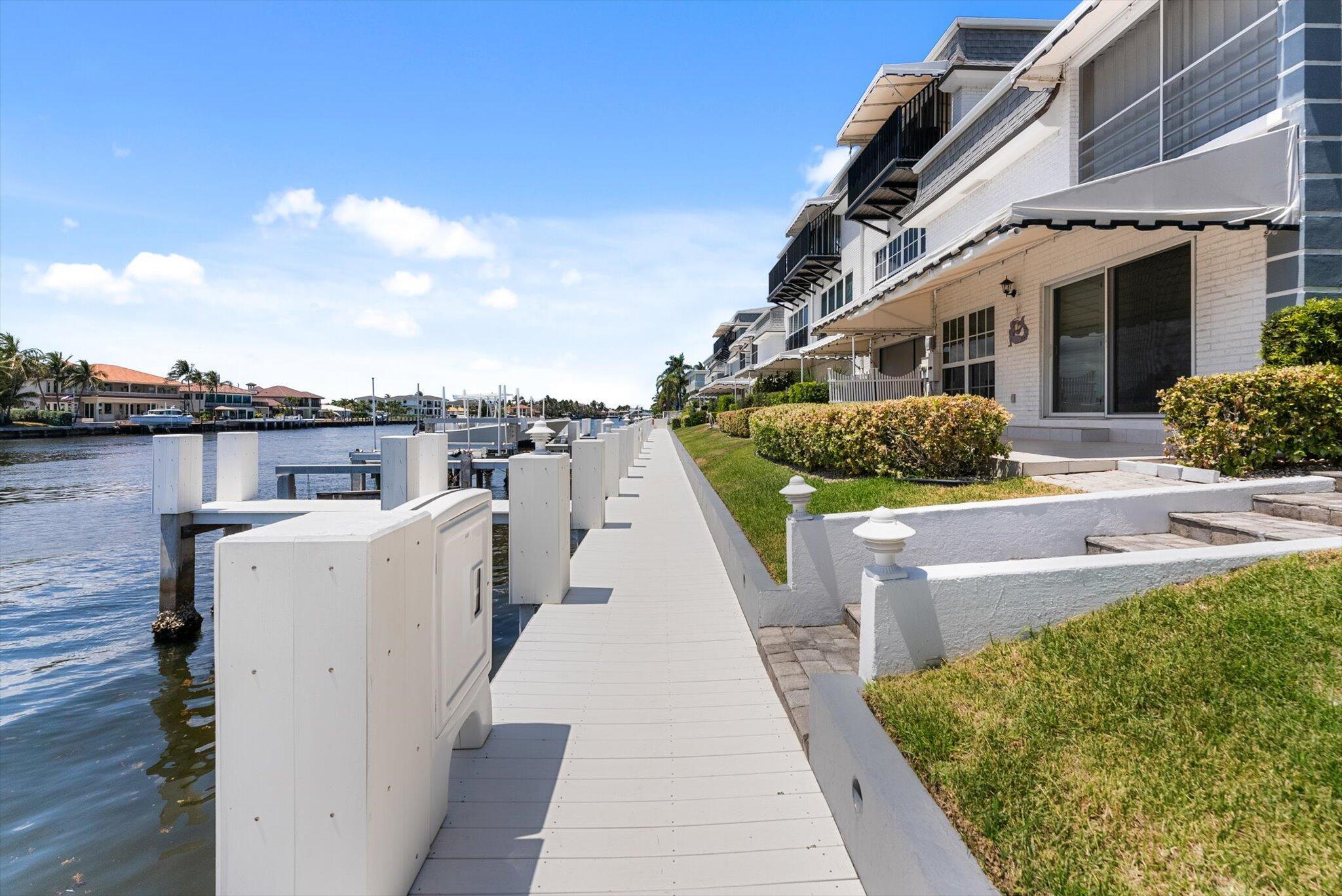 1194 Hillsboro Mile 31