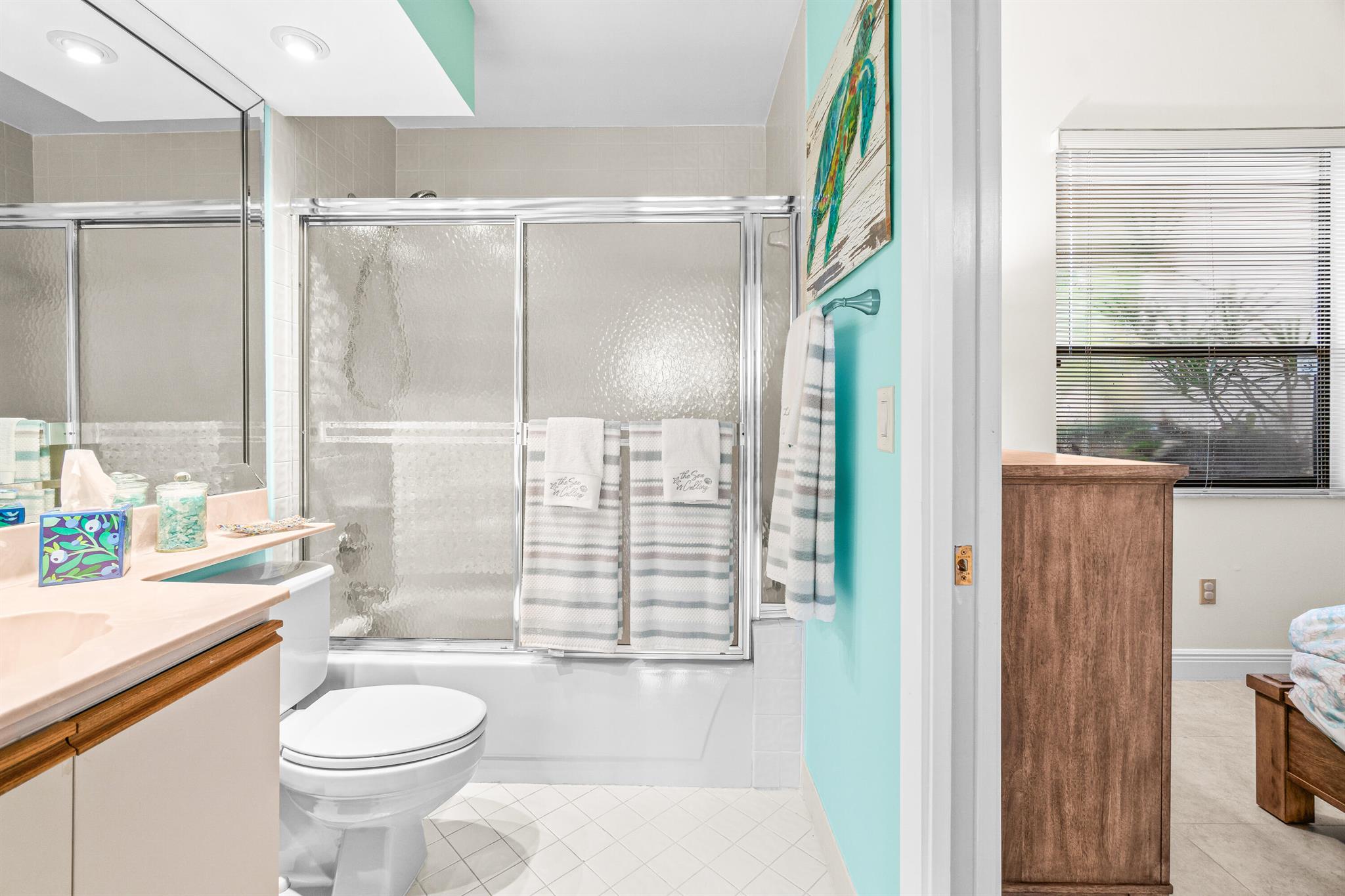 7460 La Paz Boulevard 102