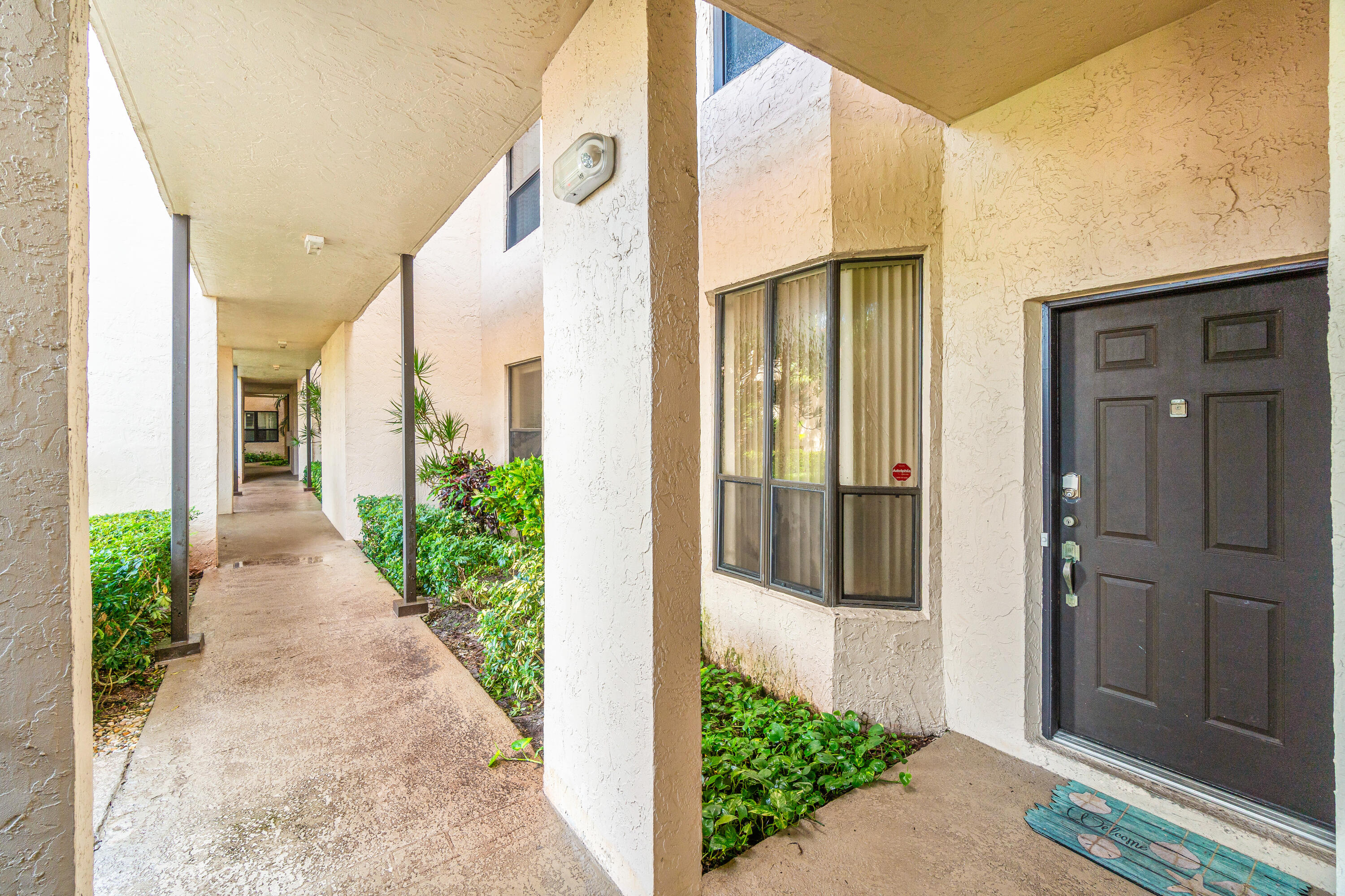 7460 La Paz Boulevard 102
