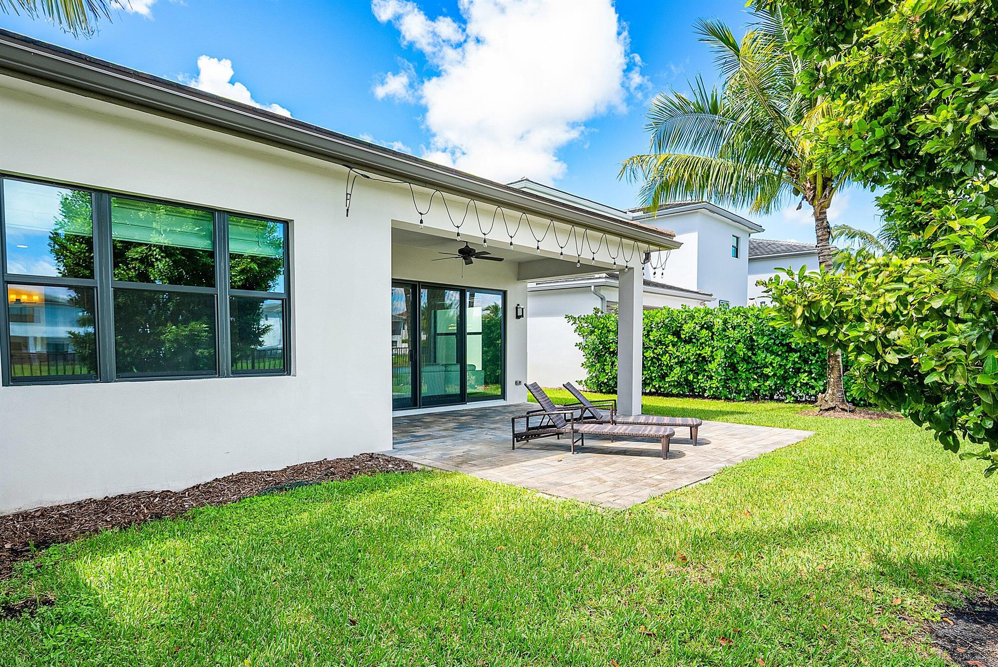 17390 Pagoda Palms Drive