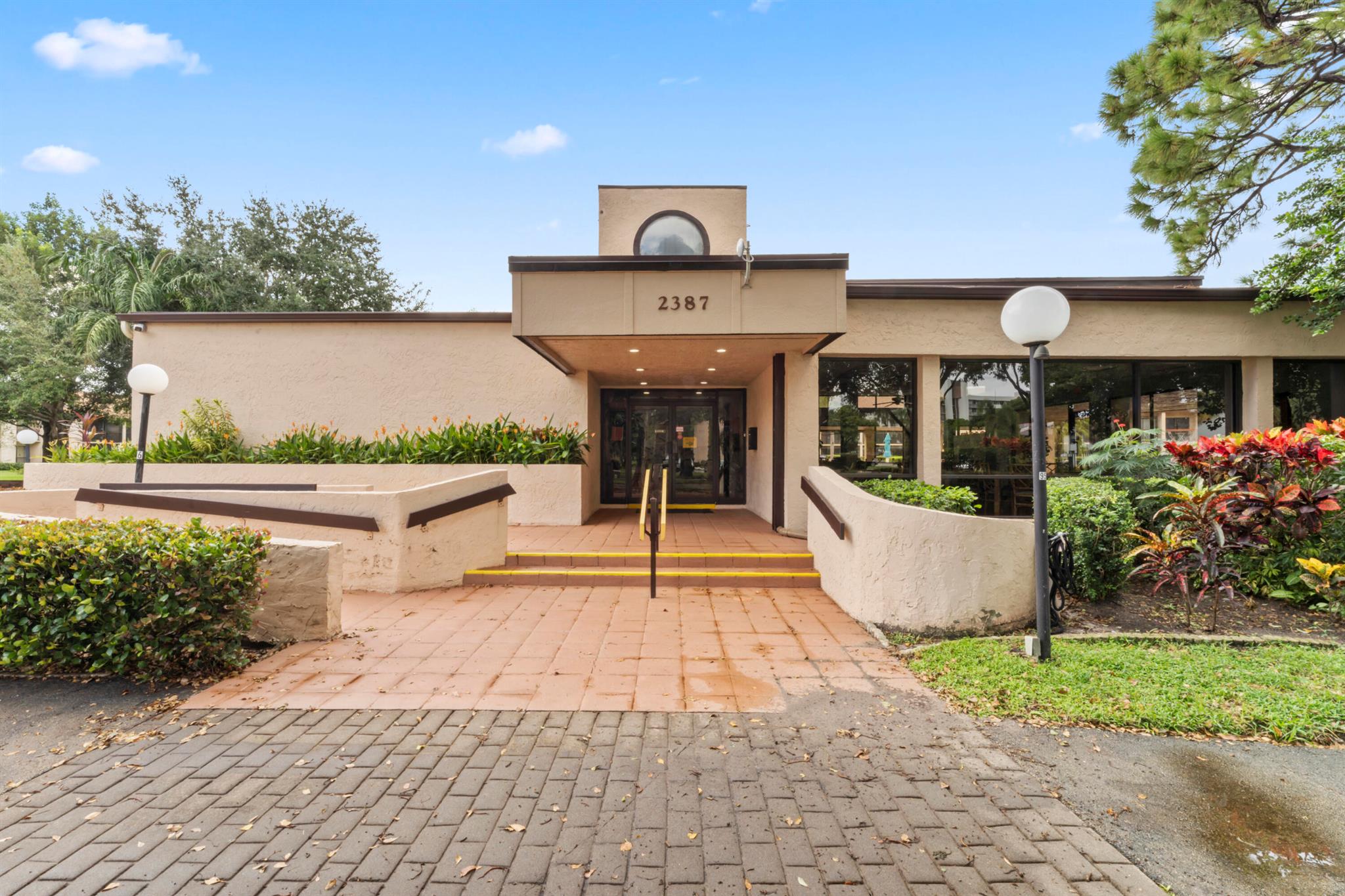 2339 SW 15th Street #27