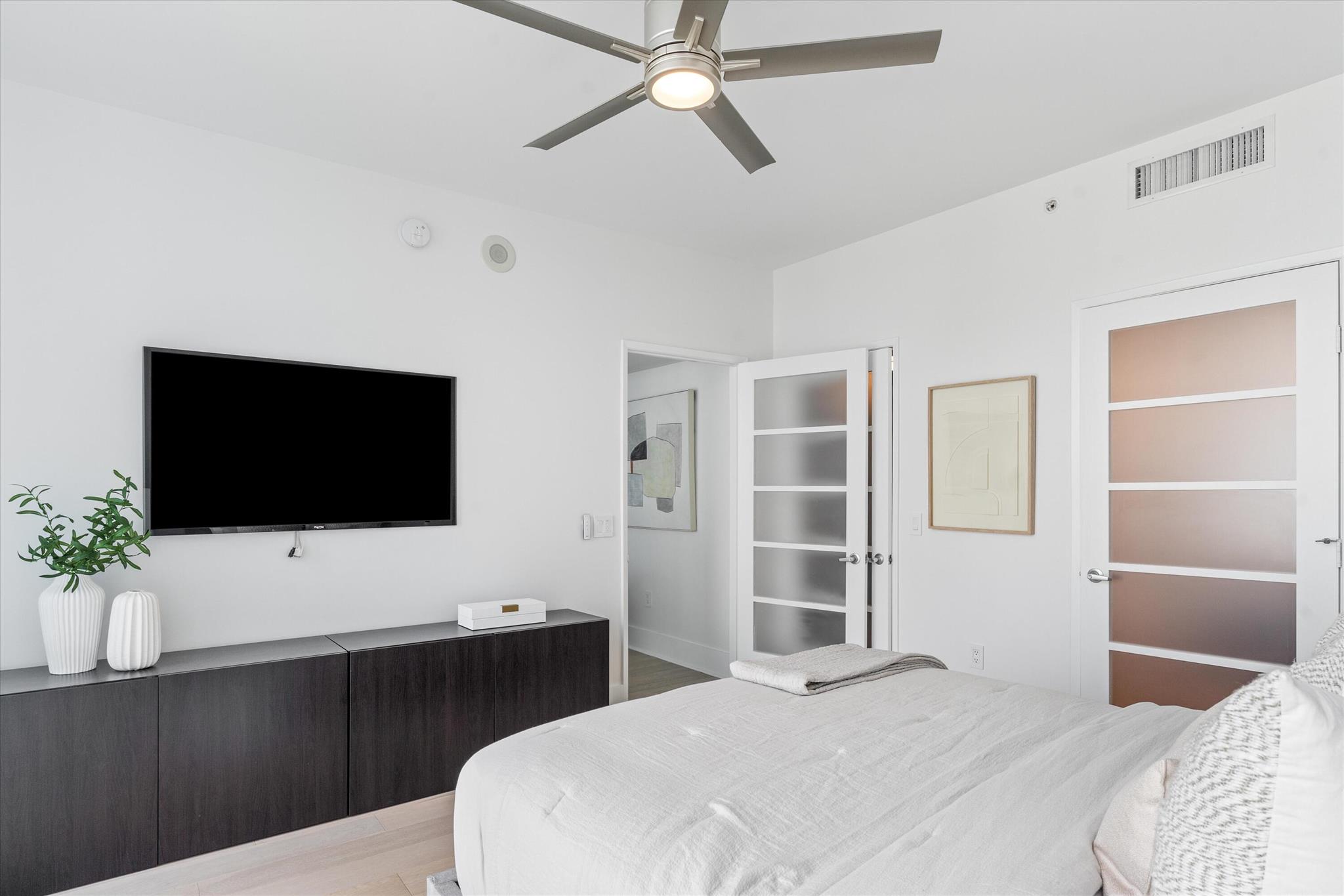 333 Las Olas Way 2406