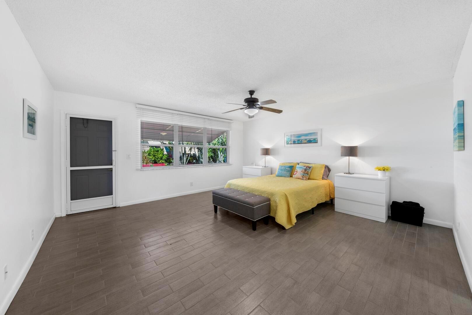 1382 High Point Way NE C