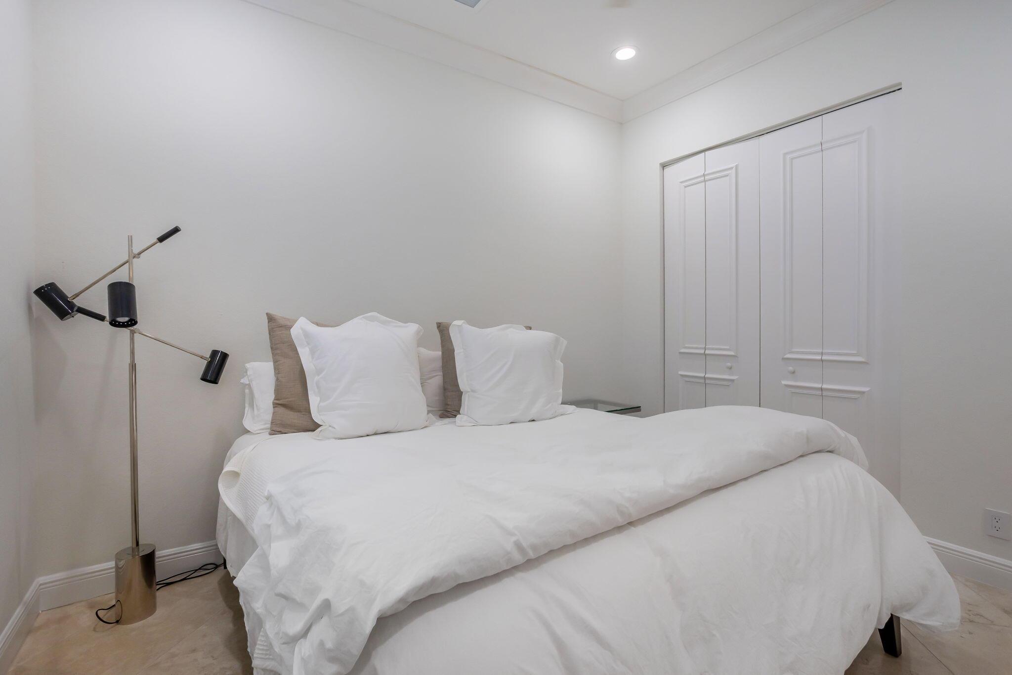 6605 Grande Orchid Way