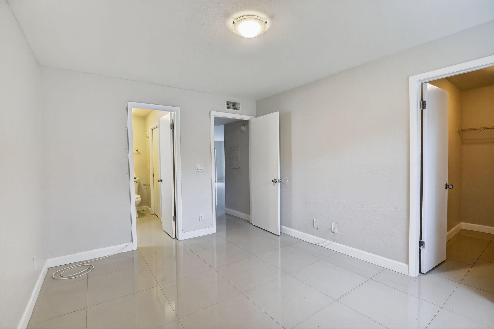 8789 NW 39 Street 8789