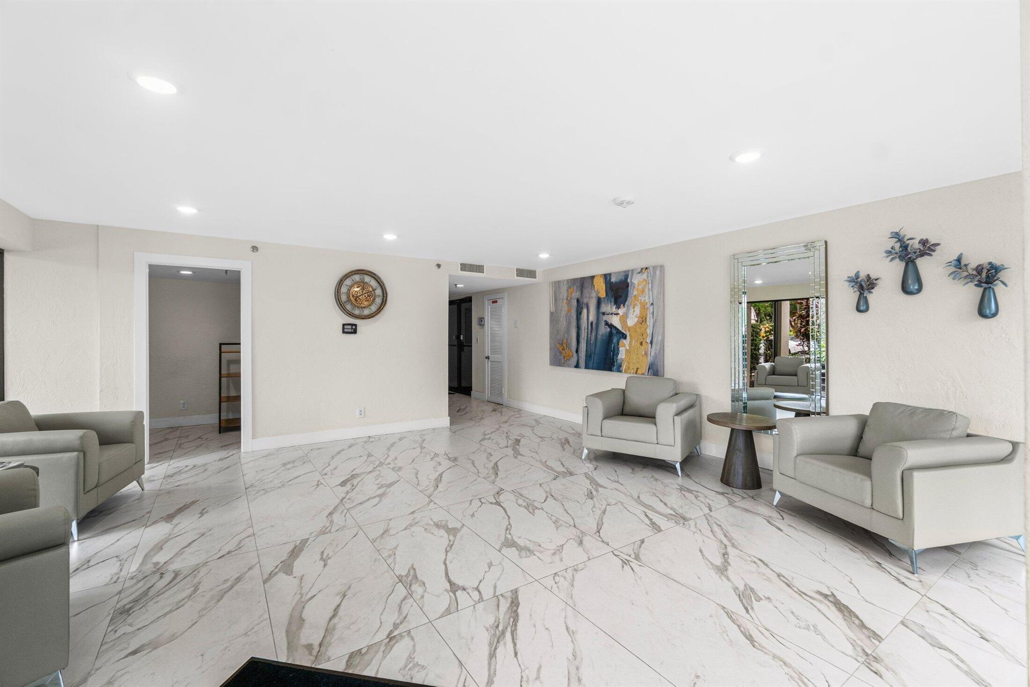 6562 Boca Del Mar Drive 527