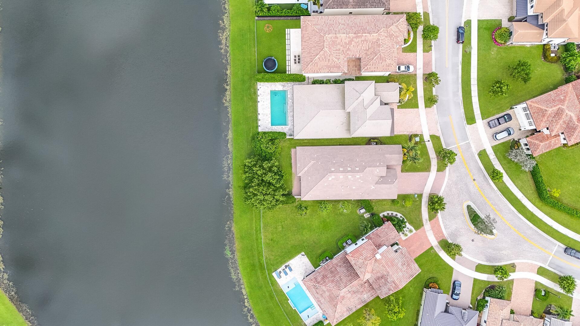 8259 Grand Prix Lane