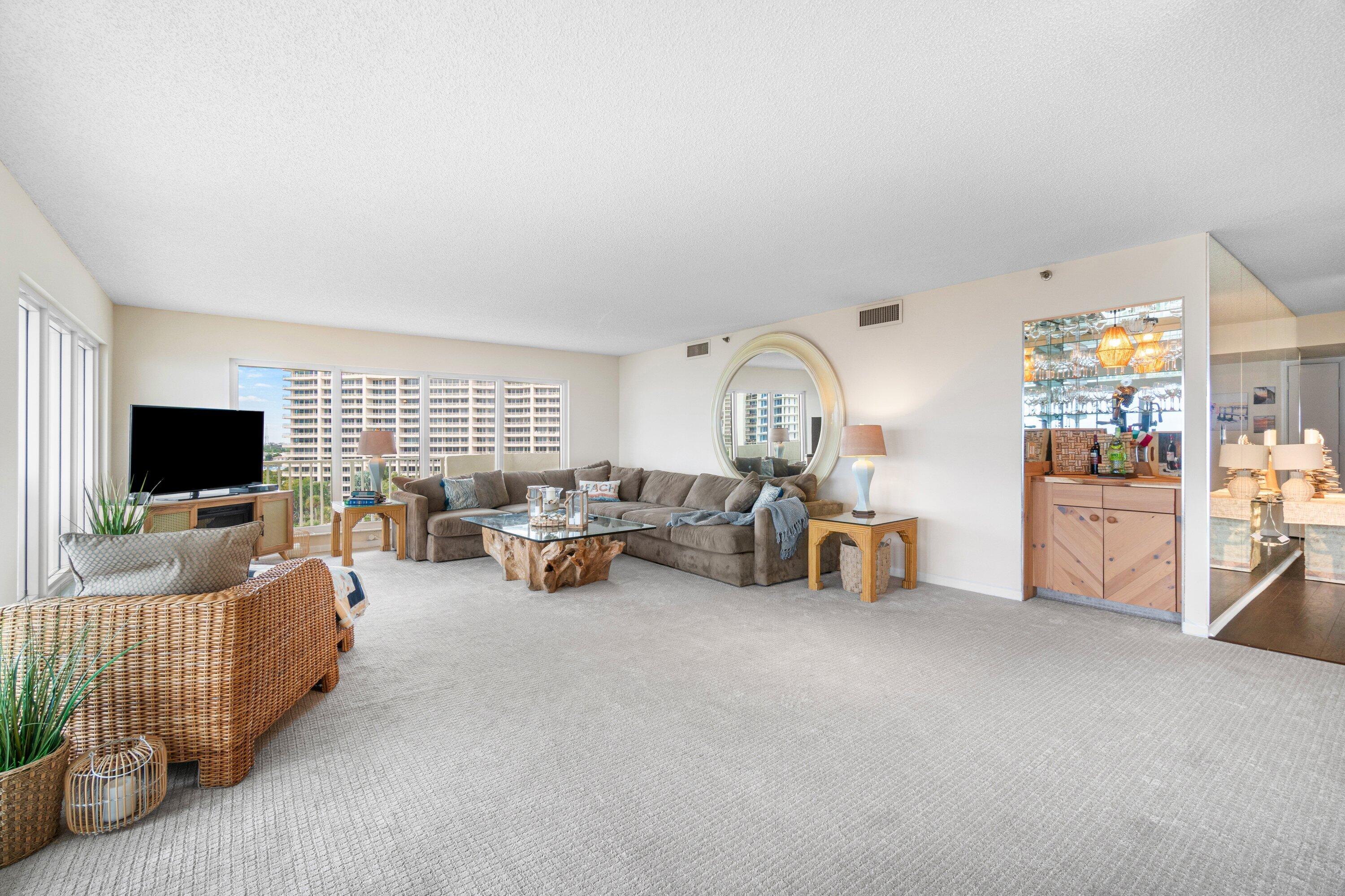 4301 N Ocean Boulevard 708
