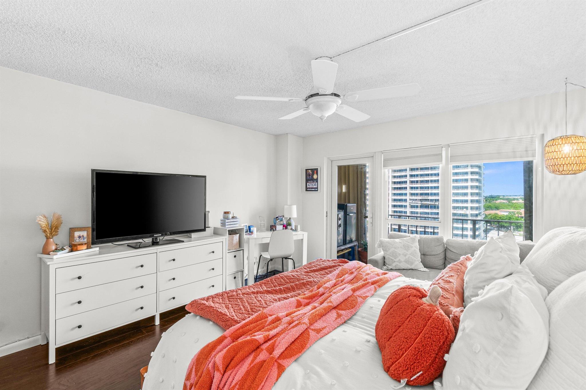 4301 N Ocean Boulevard 708