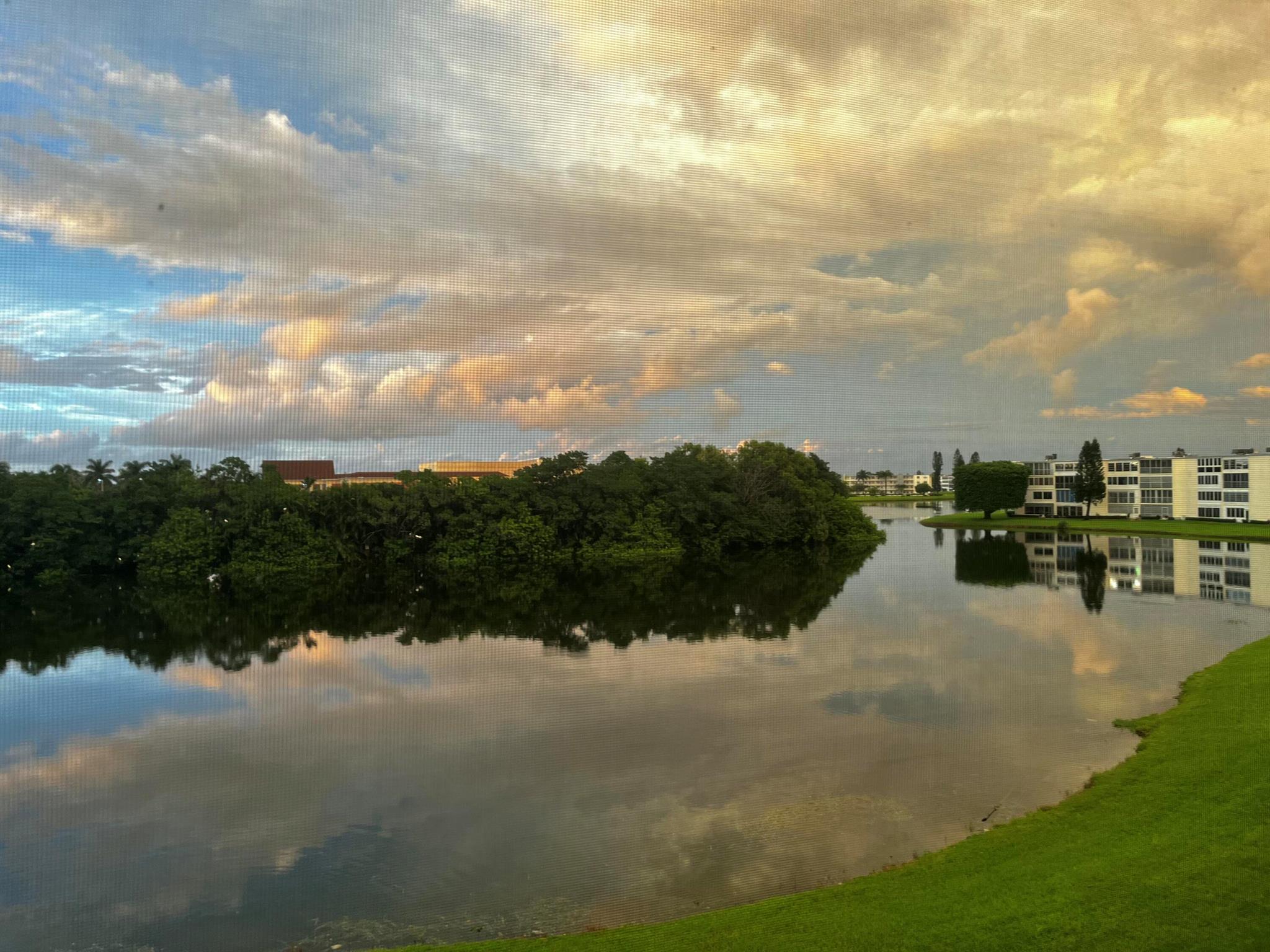 3058 Ainslie Drive 3058 - D